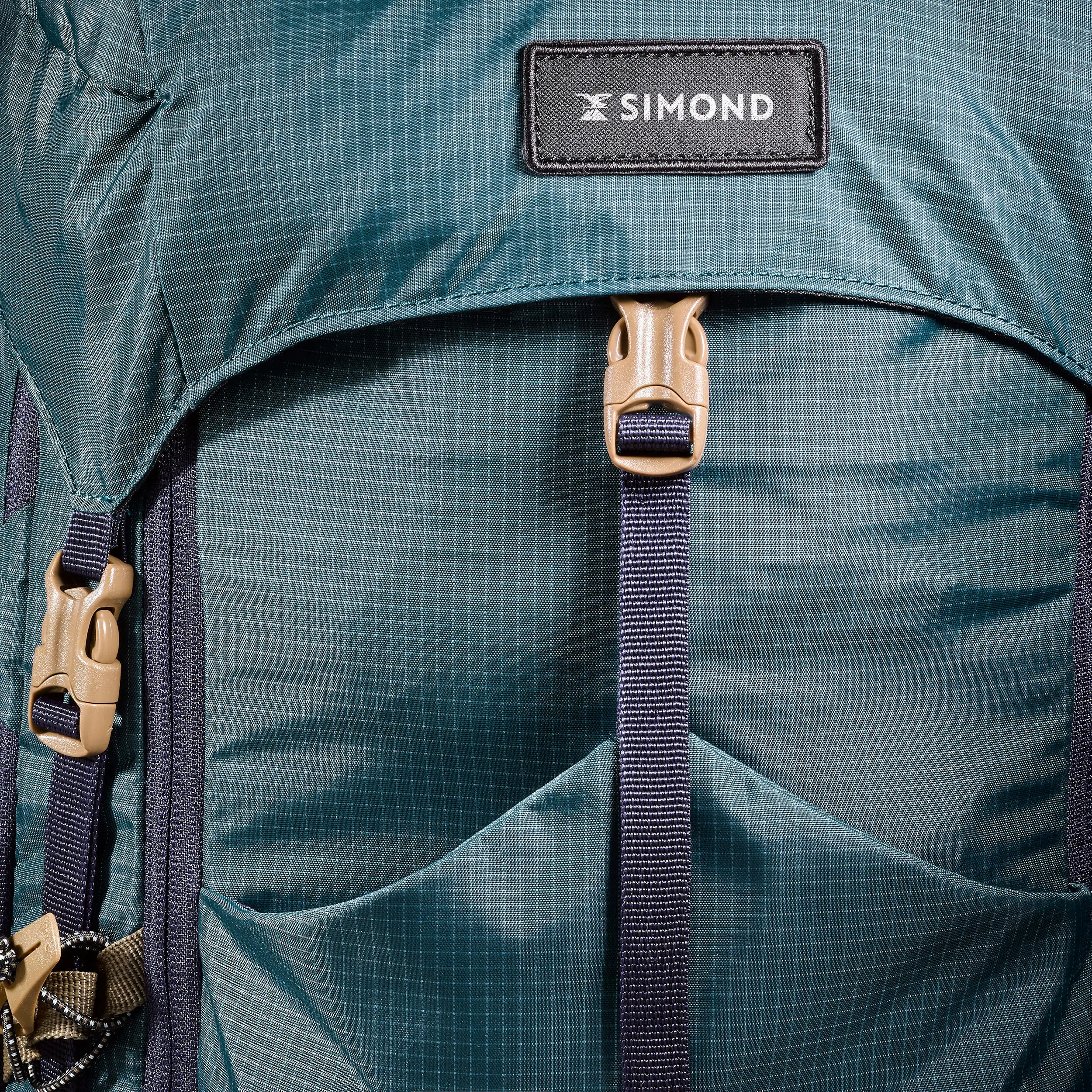 5137-men-s-trekking-backpack-50-10-l-mt-500-air-1.jpg
