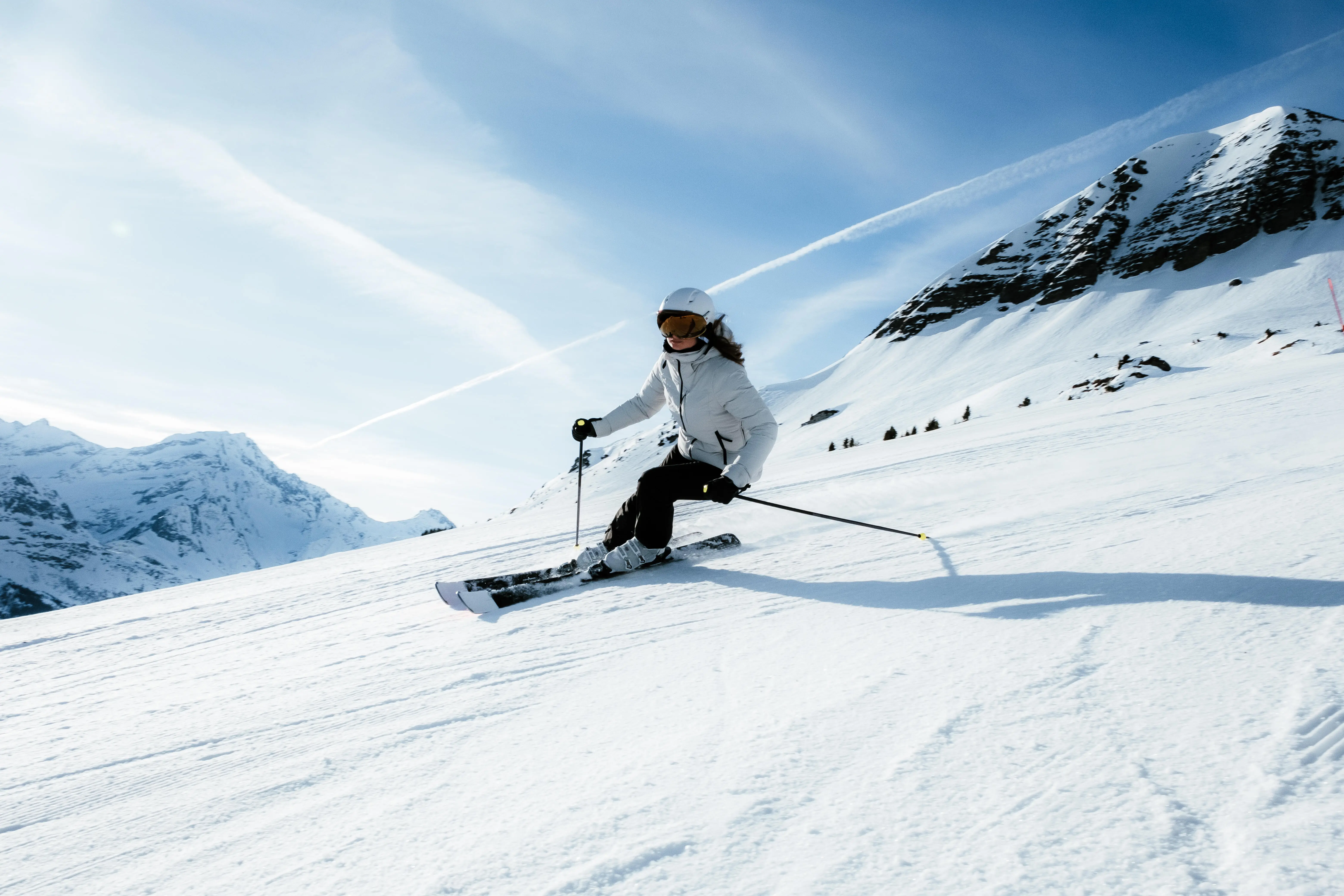 5545-downhill-ski-poles-boost-900-safety-1.jpg