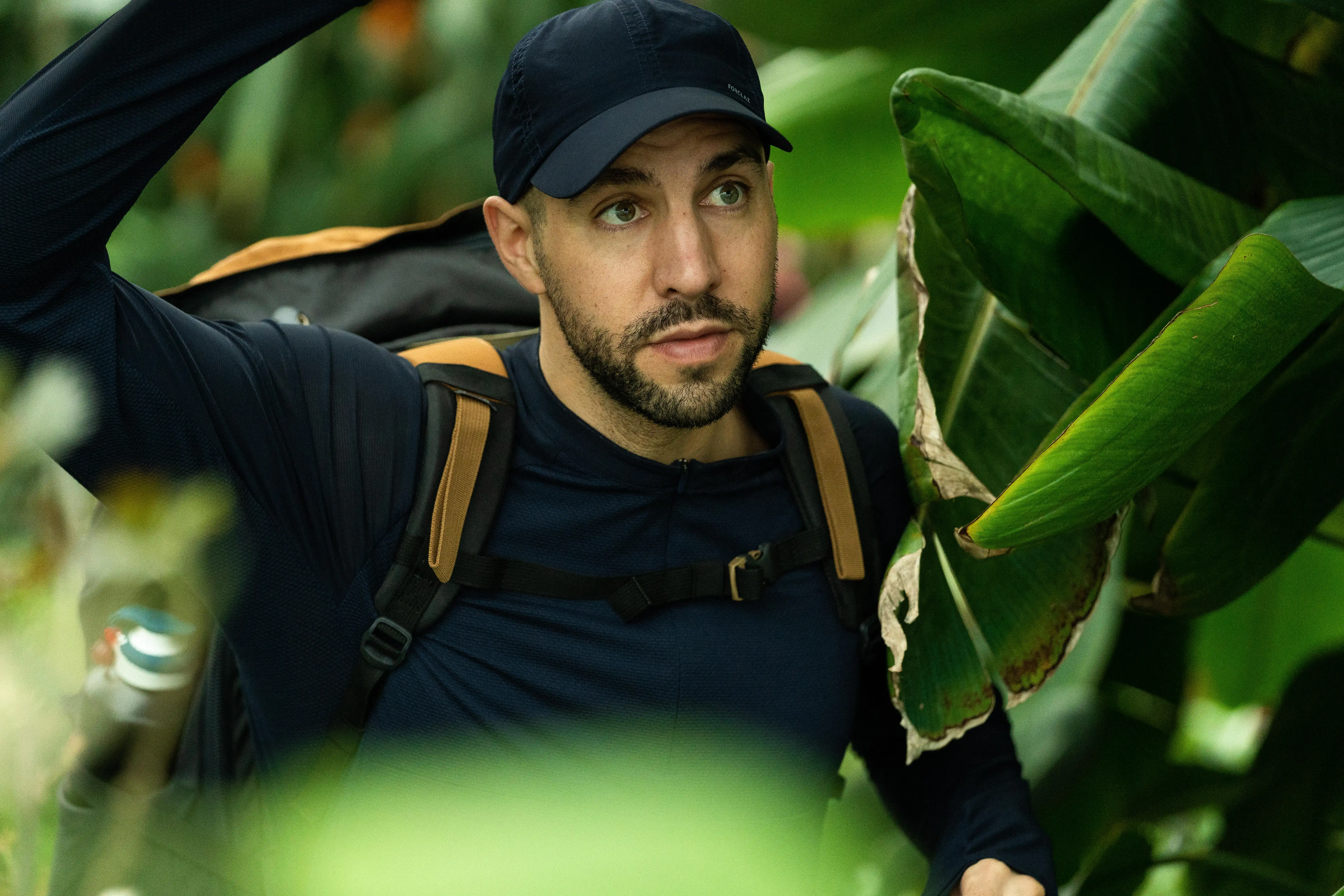 5550-hiking-cap-travel-100-navy-blue-1.jpg