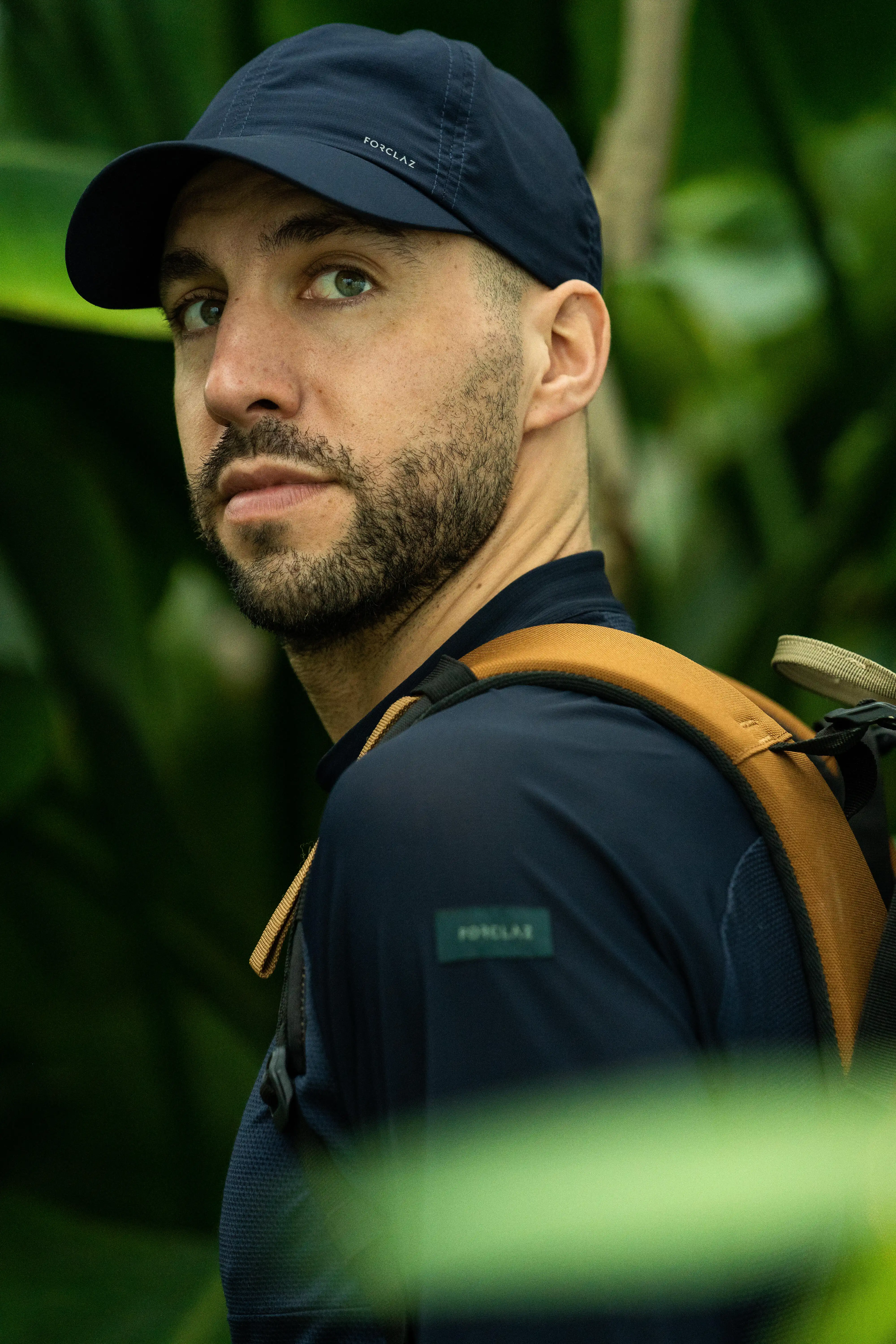 5550-hiking-cap-travel-100-navy-blue-1.jpg