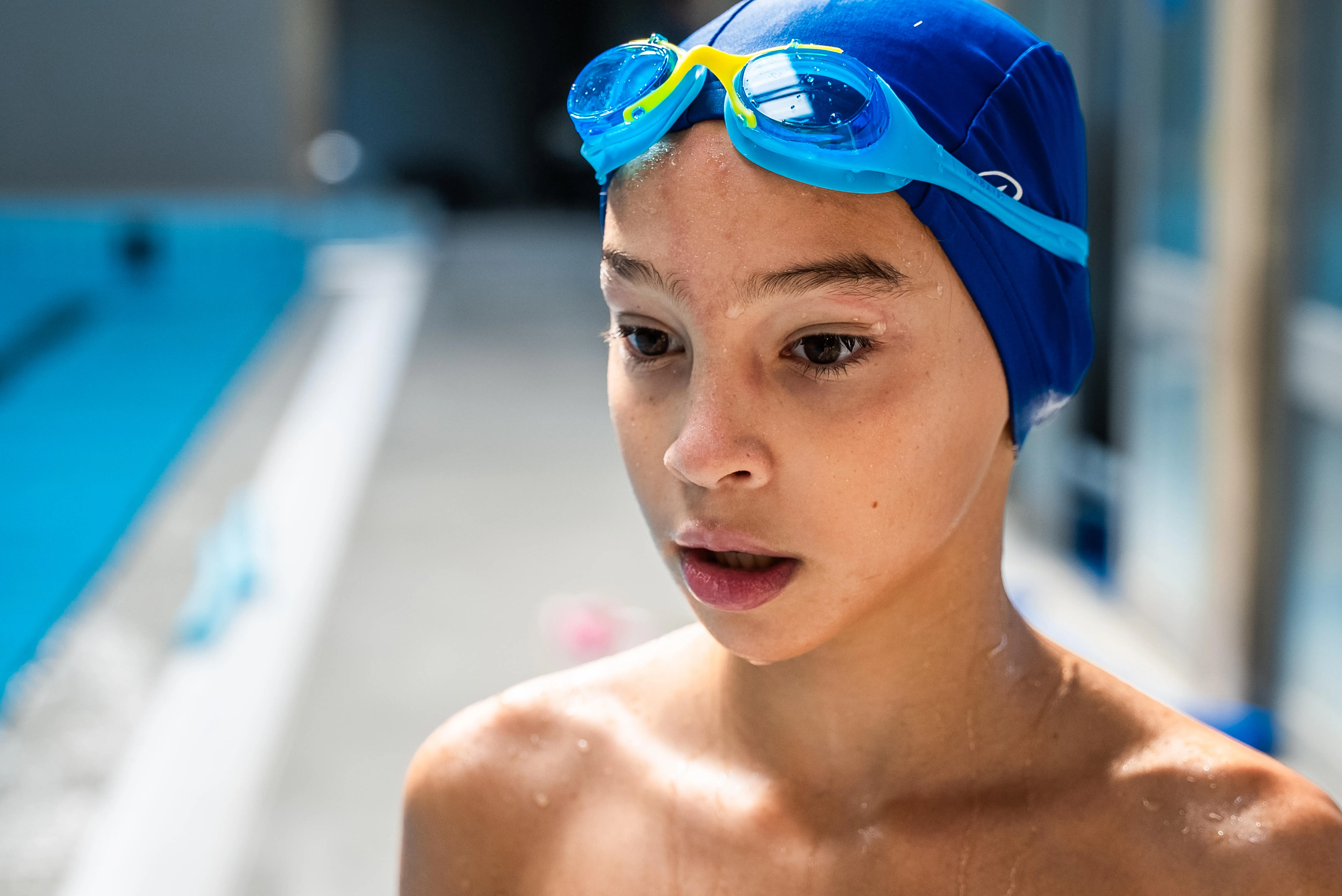 5607-kids-swimming-goggles-with-clear-lenses-xbase-100-1.jpg
