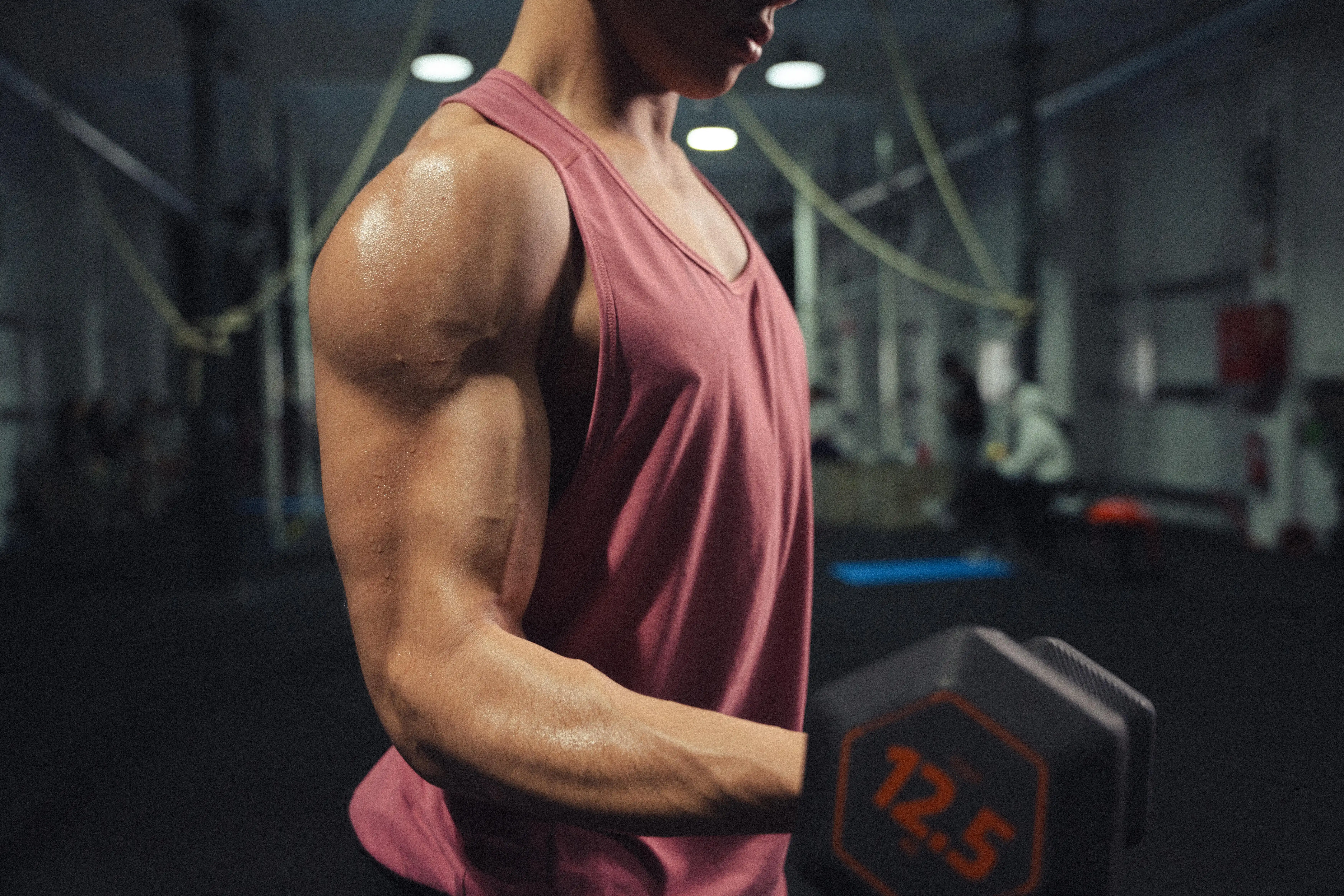5969-10-kg-hexagonal-dumbbell-black-1.jpg