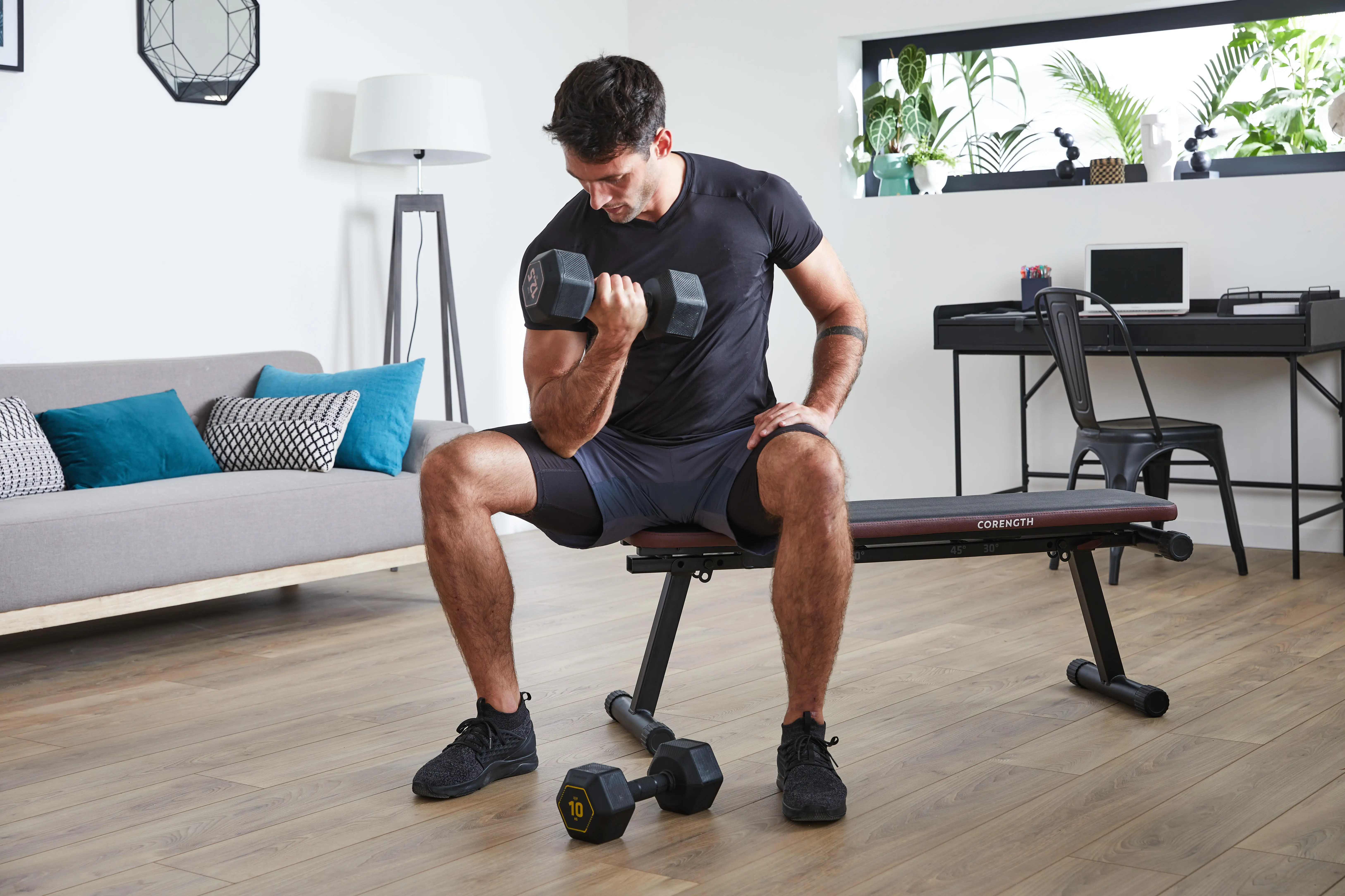 5970-12-5-kg-cross-weight-training-hex-dumbbell-black-1.jpg