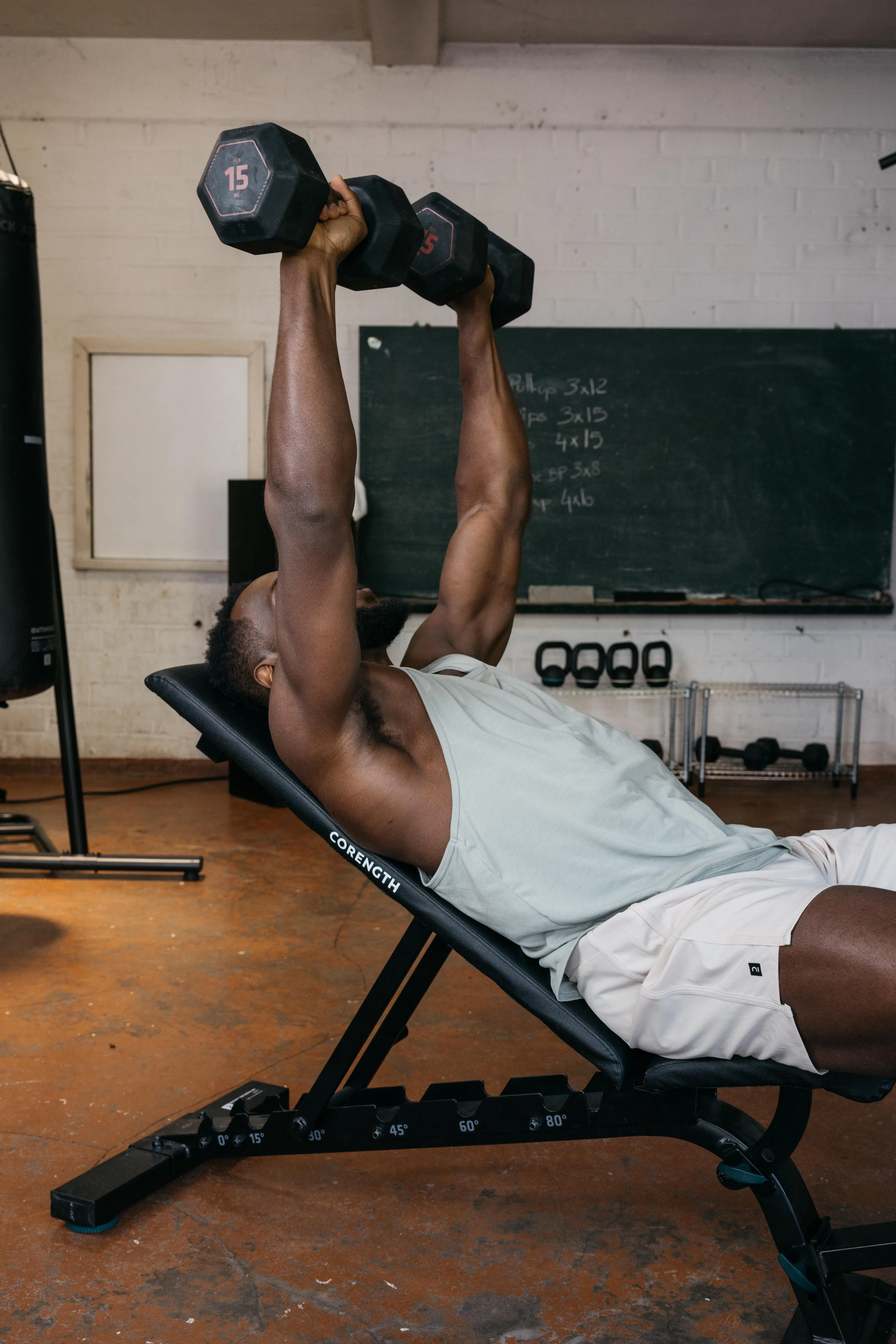 5971-15-kg-cross-training-hex-dumbbell-black-1.jpg
