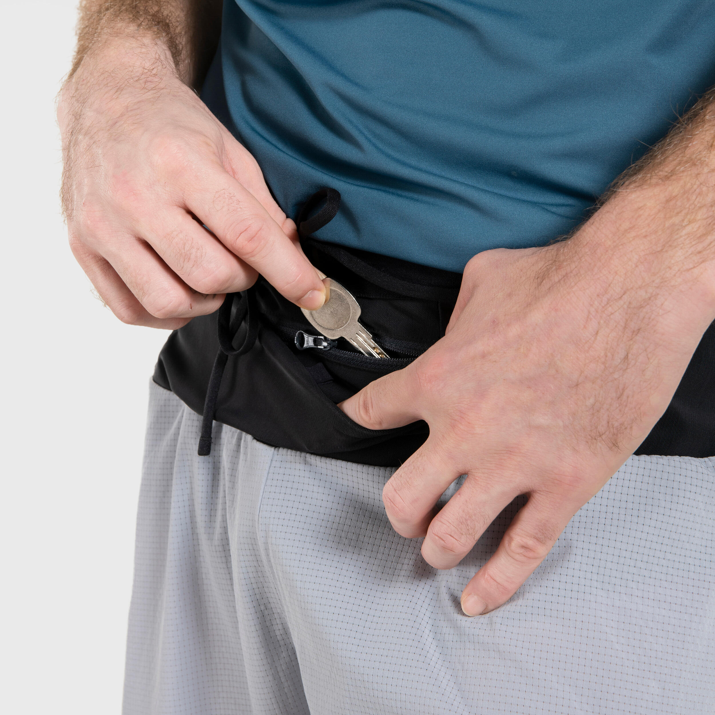 6345-men-x27-s-trail-running-shorts-run-900-1.jpg