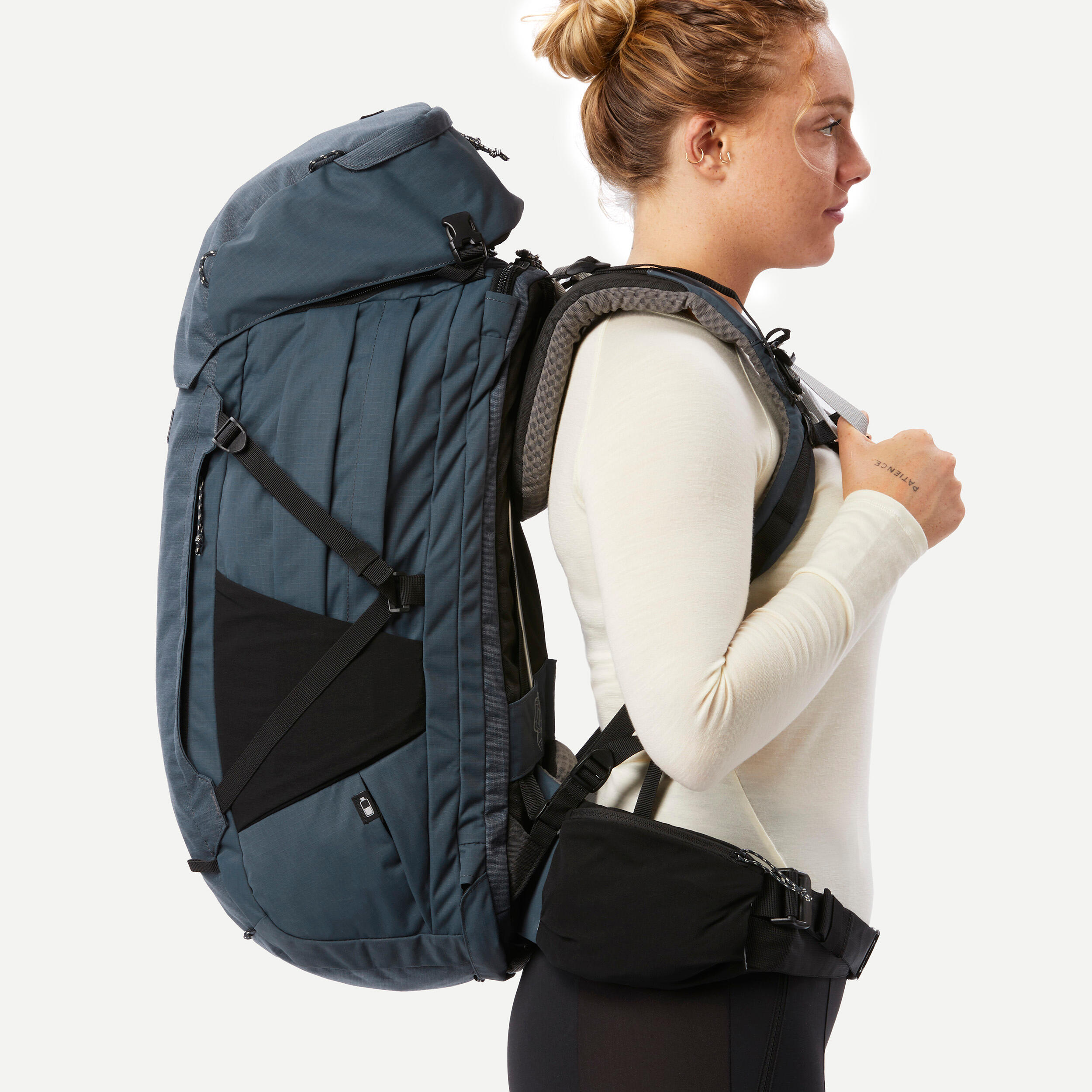 6665-women-s-hiking-backpack-with-suitcase-opening-50-6-l-travel-900-1.jpg