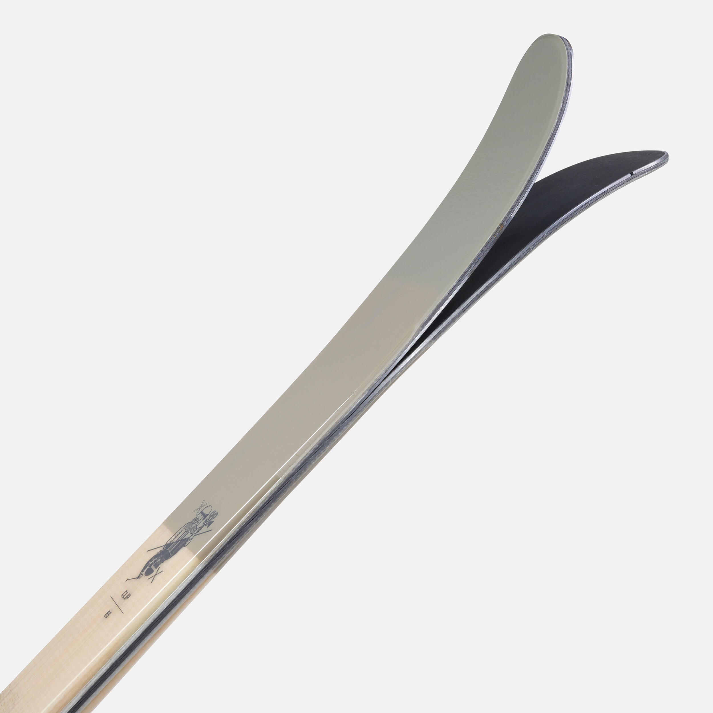 6687-freestyle-skis-clip-85-1.jpg