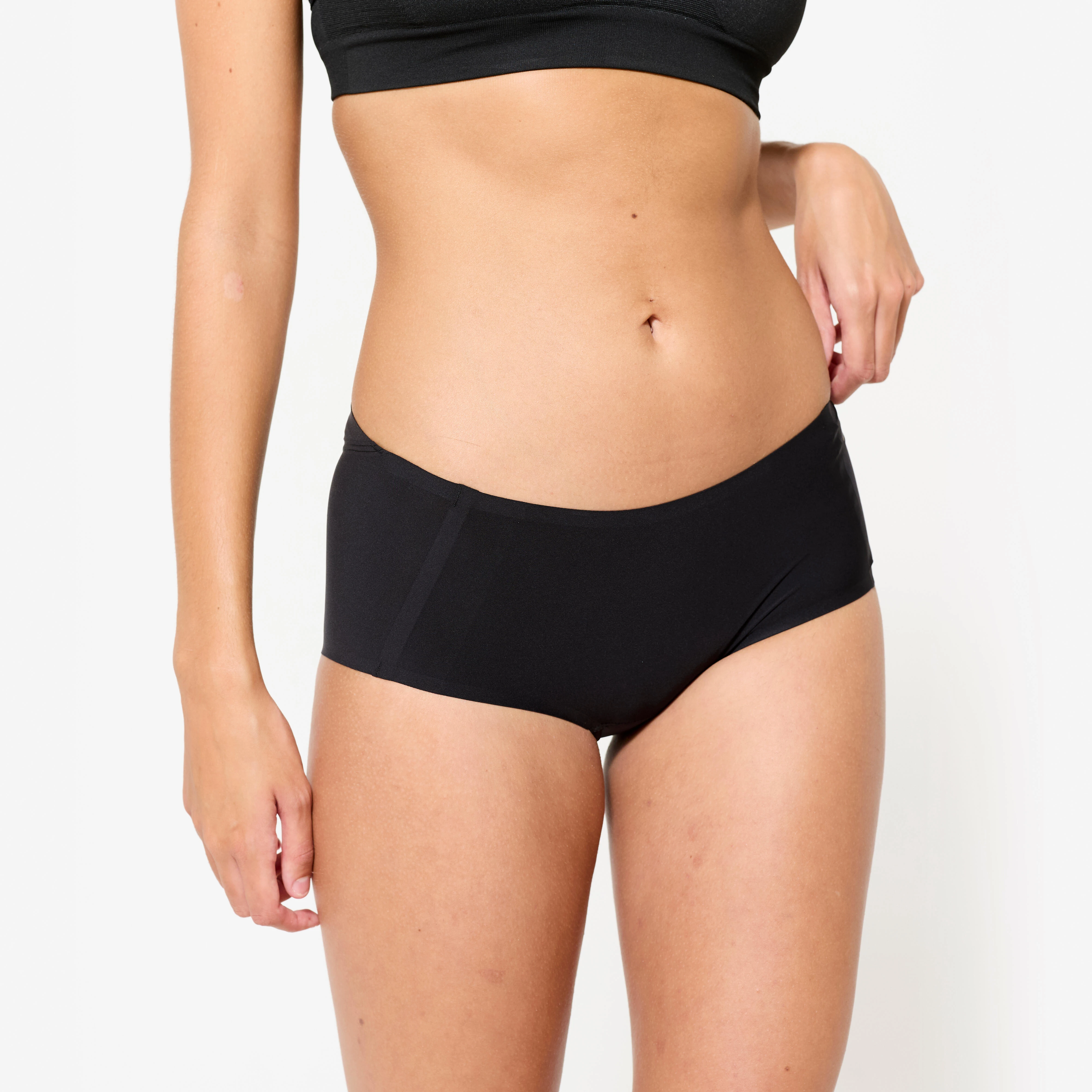 Womenâs Invisible Boxers - Black