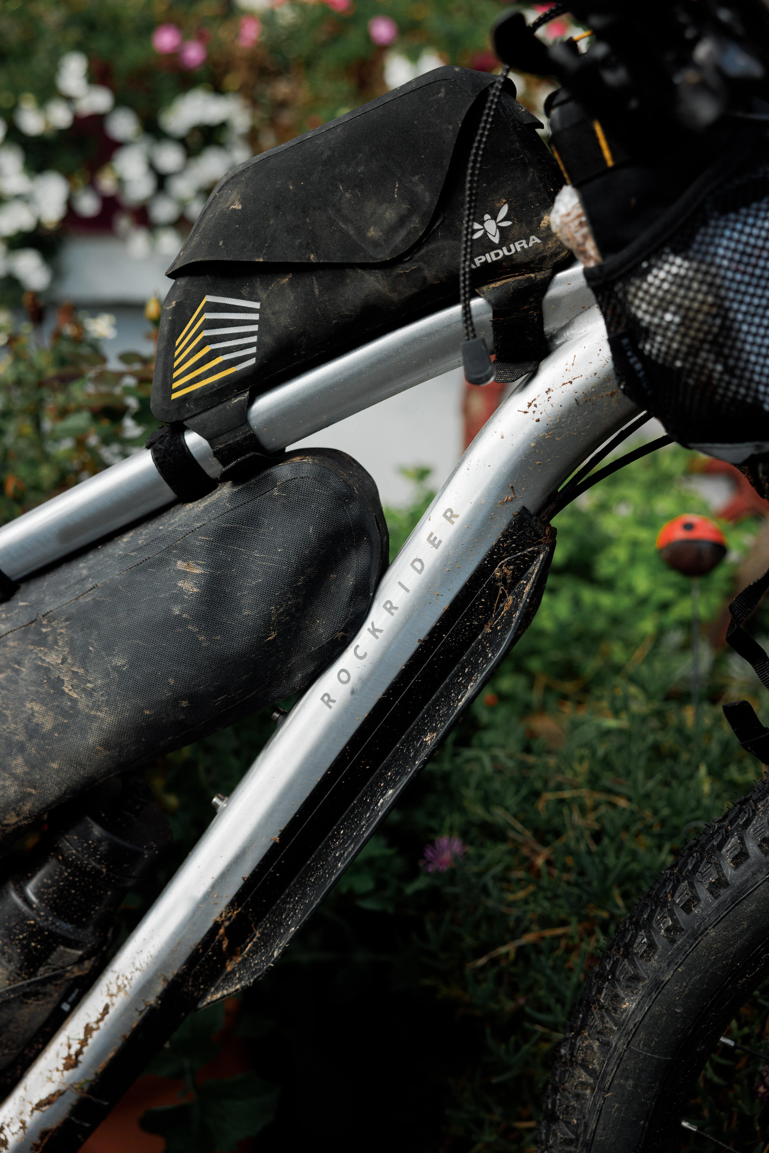 6778-mt-bike-mudguard-frame-black-1.jpg