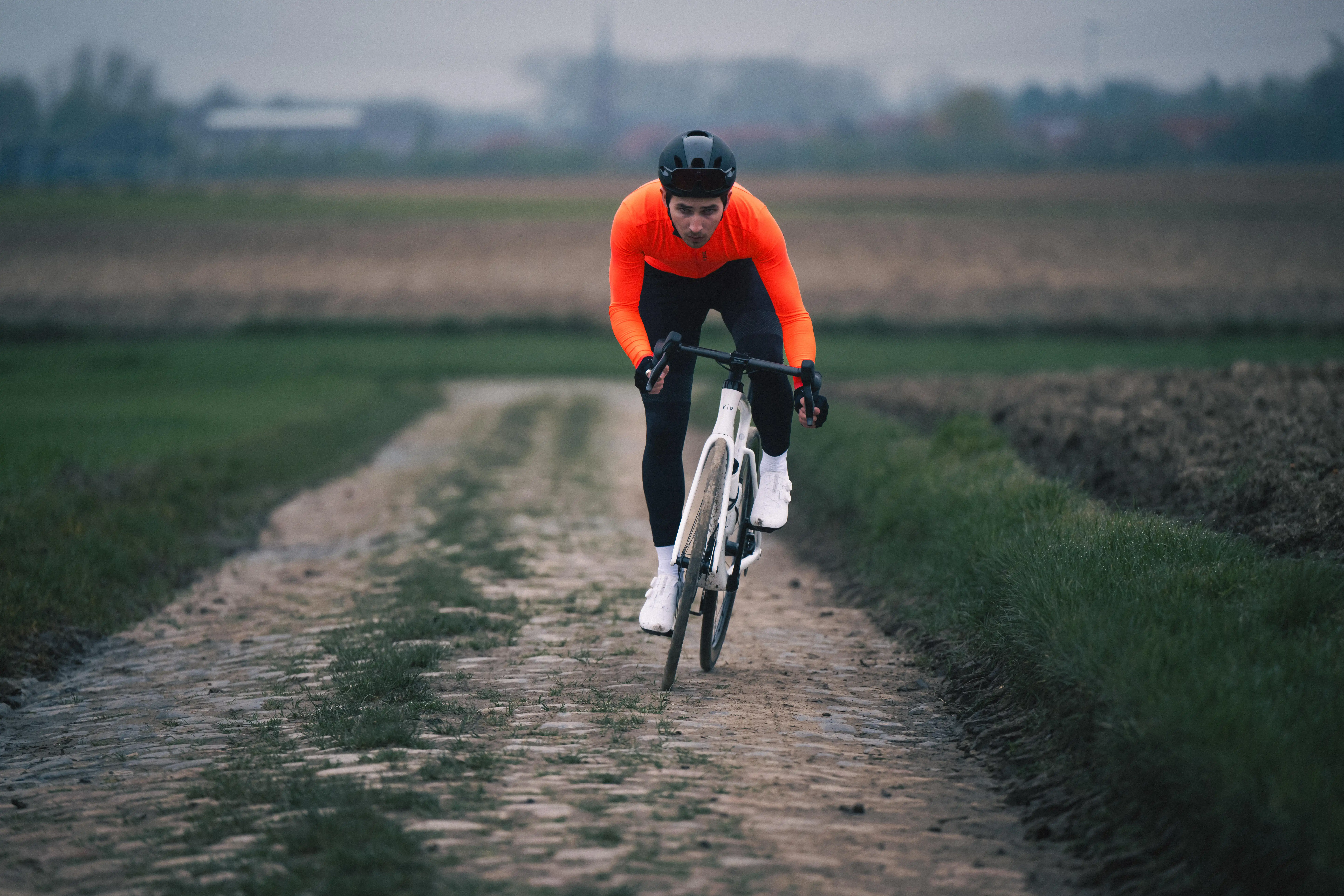 6834-men-s-cool-weather-long-bib-tights-racer-1.jpg