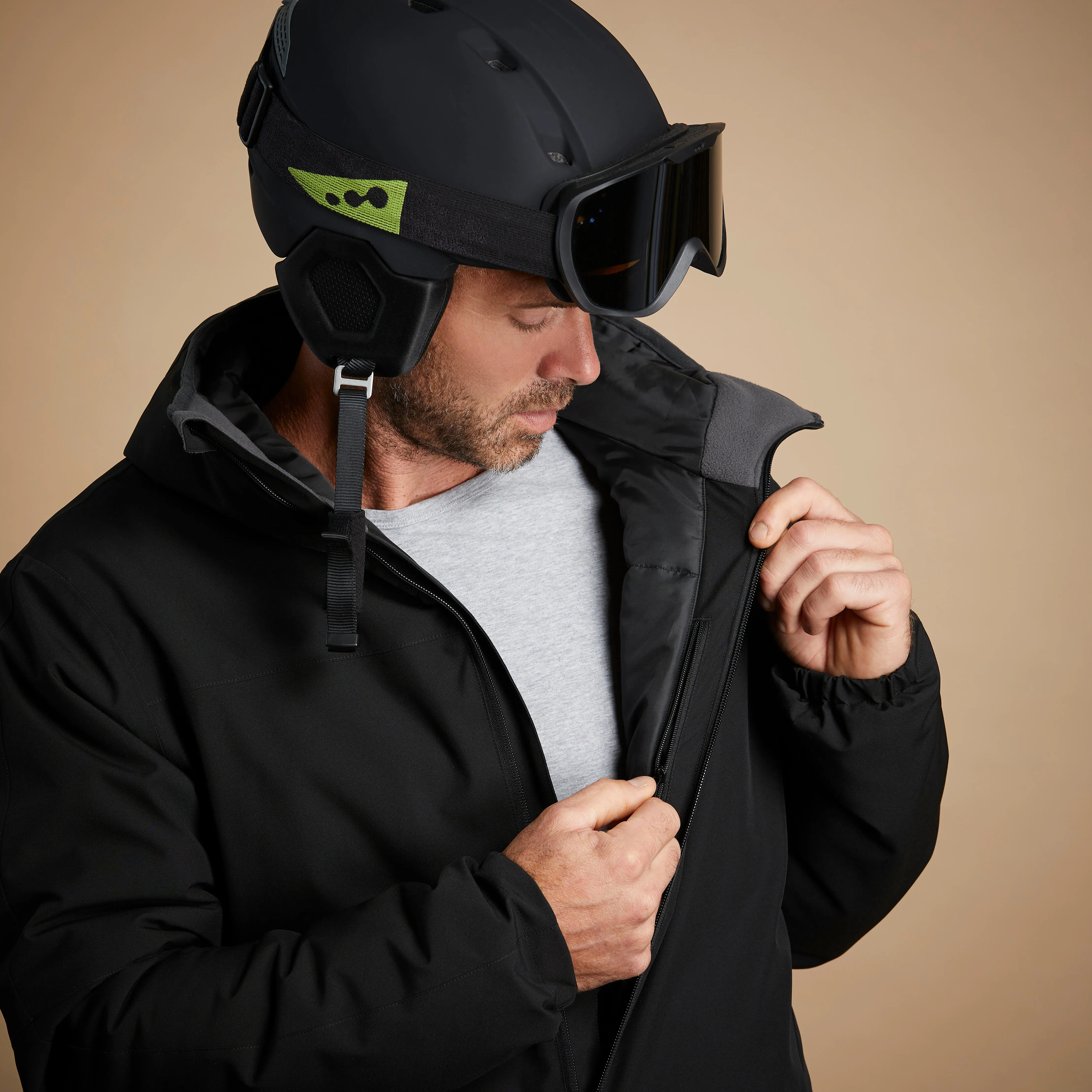 7134-men-s-ski-jacket-100-black-1.jpg