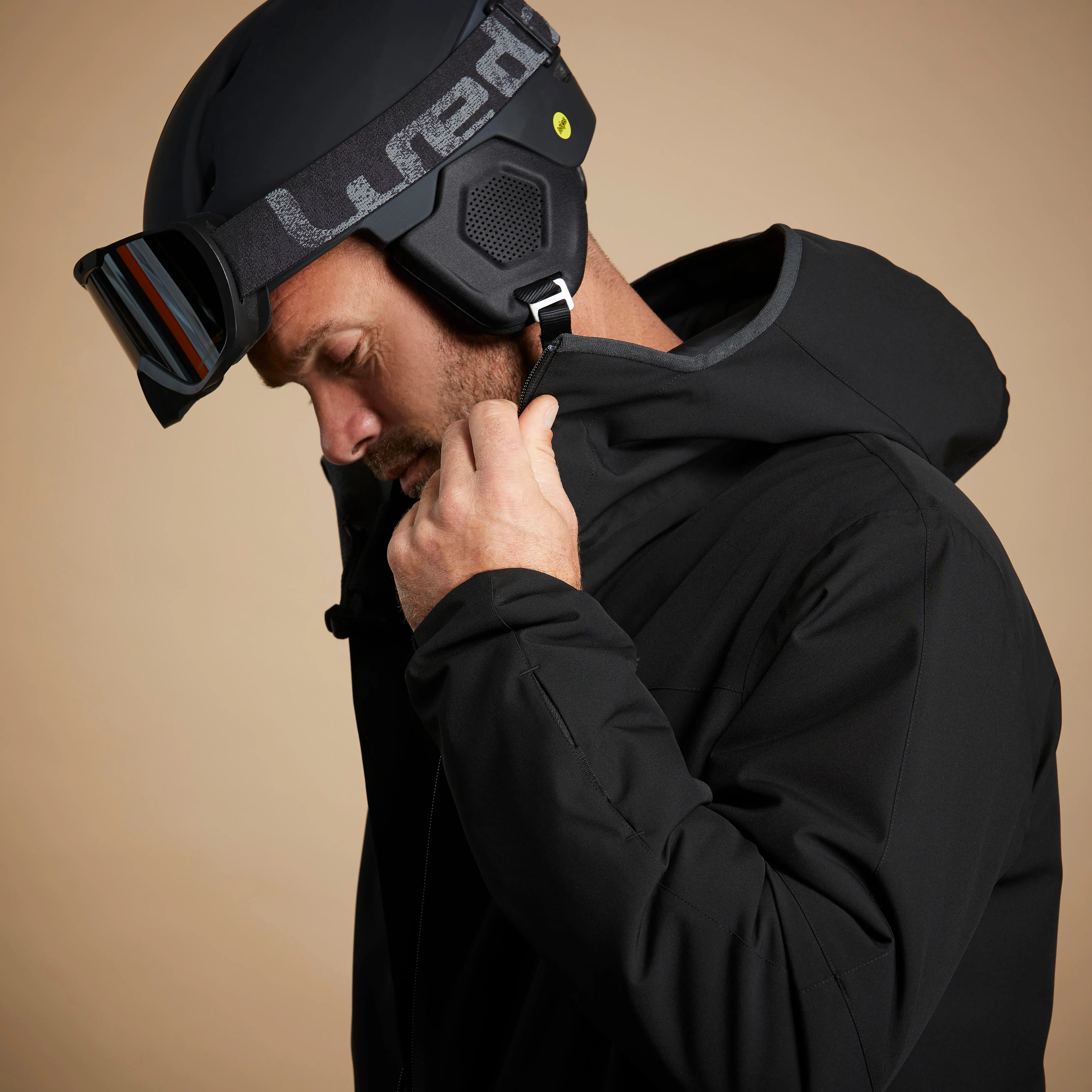 7134-men-s-ski-jacket-100-black-1.jpg