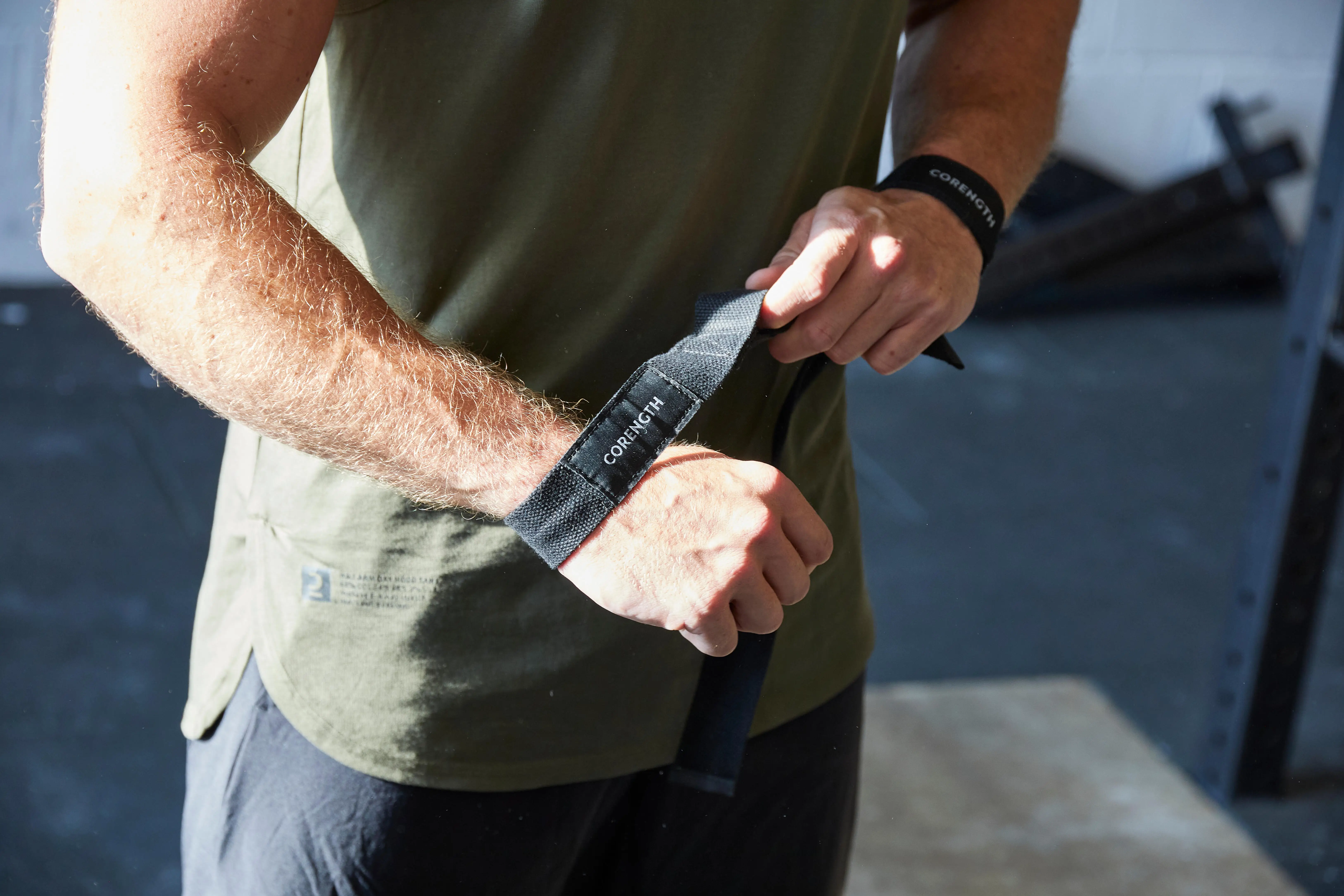 7180-weight-training-lifting-straps-1.jpg