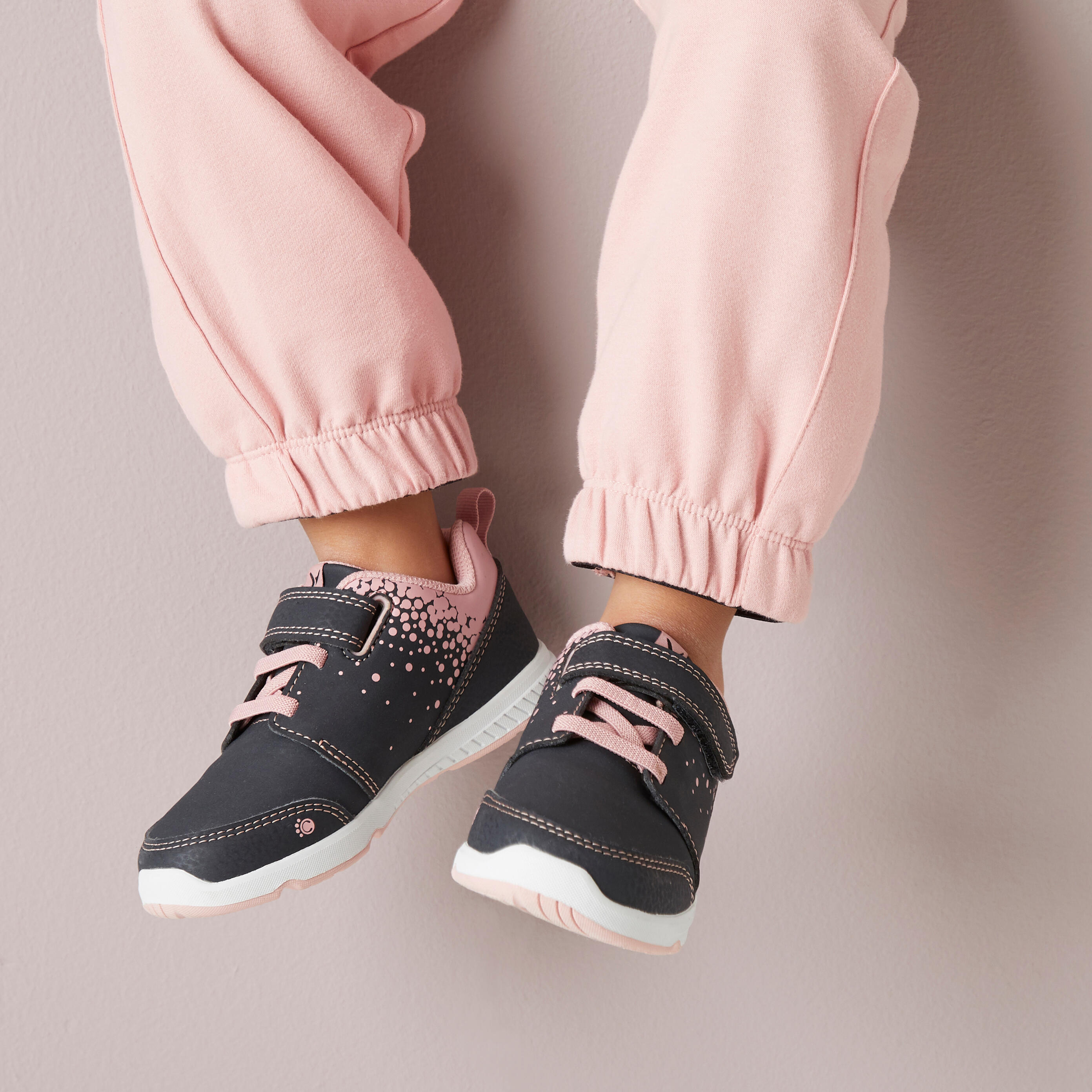 7208-kids-gym-tracksuit-pink-1.jpg