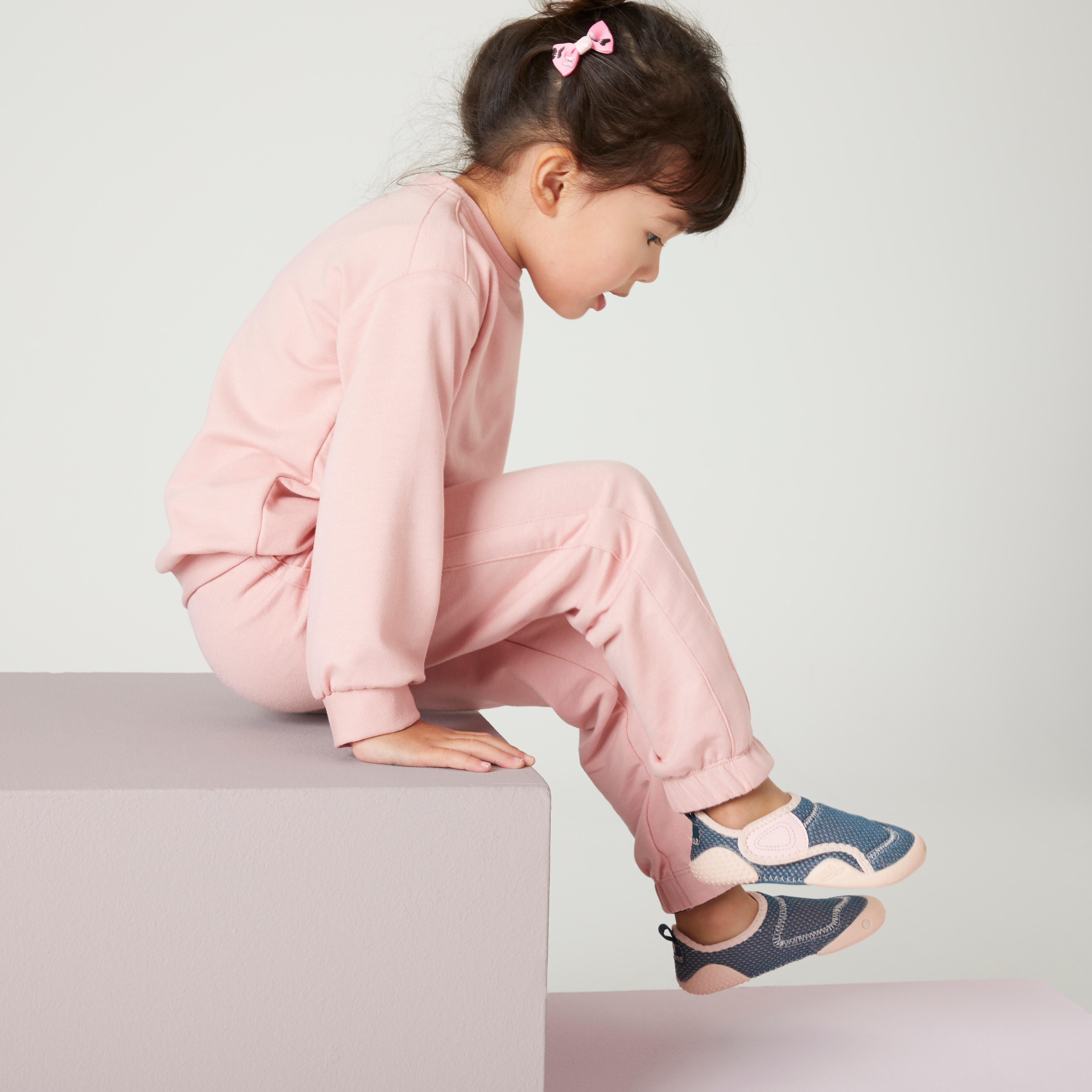 7208-kids-gym-tracksuit-pink-1.jpg