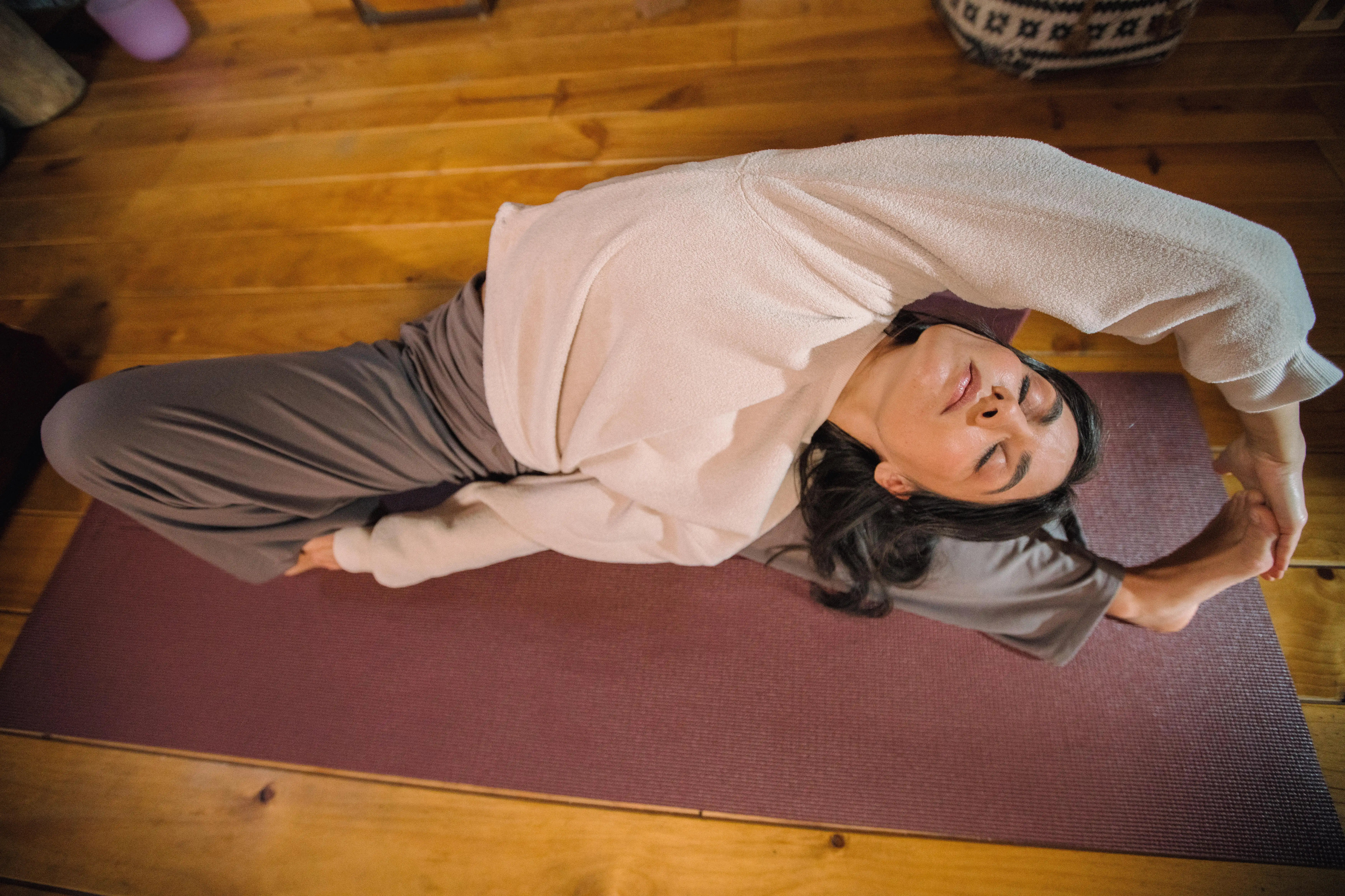 7279-gentle-yoga-mat-8-mm-1.jpg