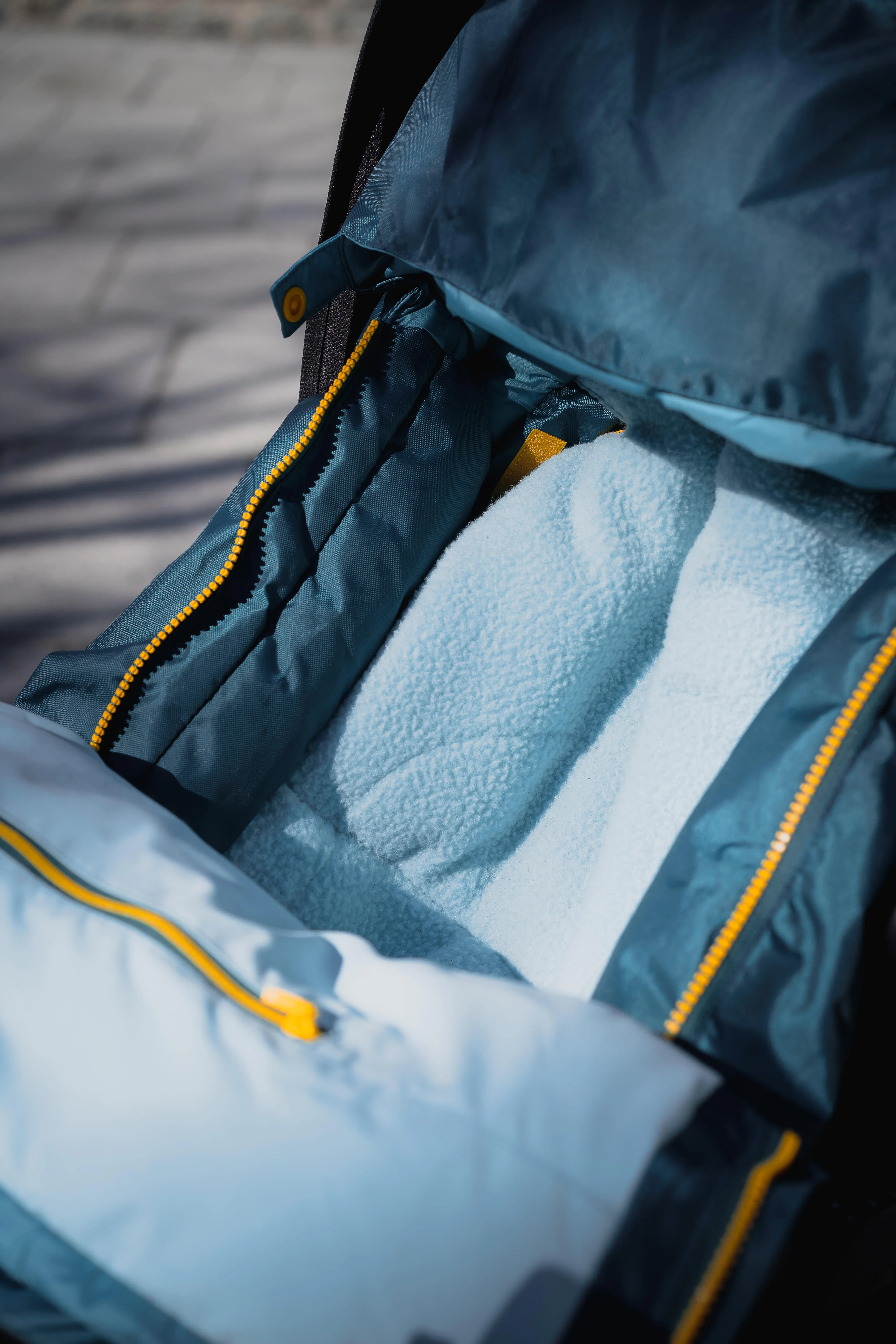 7666-babies-x27-cozy-and-waterproof-stroller-blanket-25-c-1.jpg
