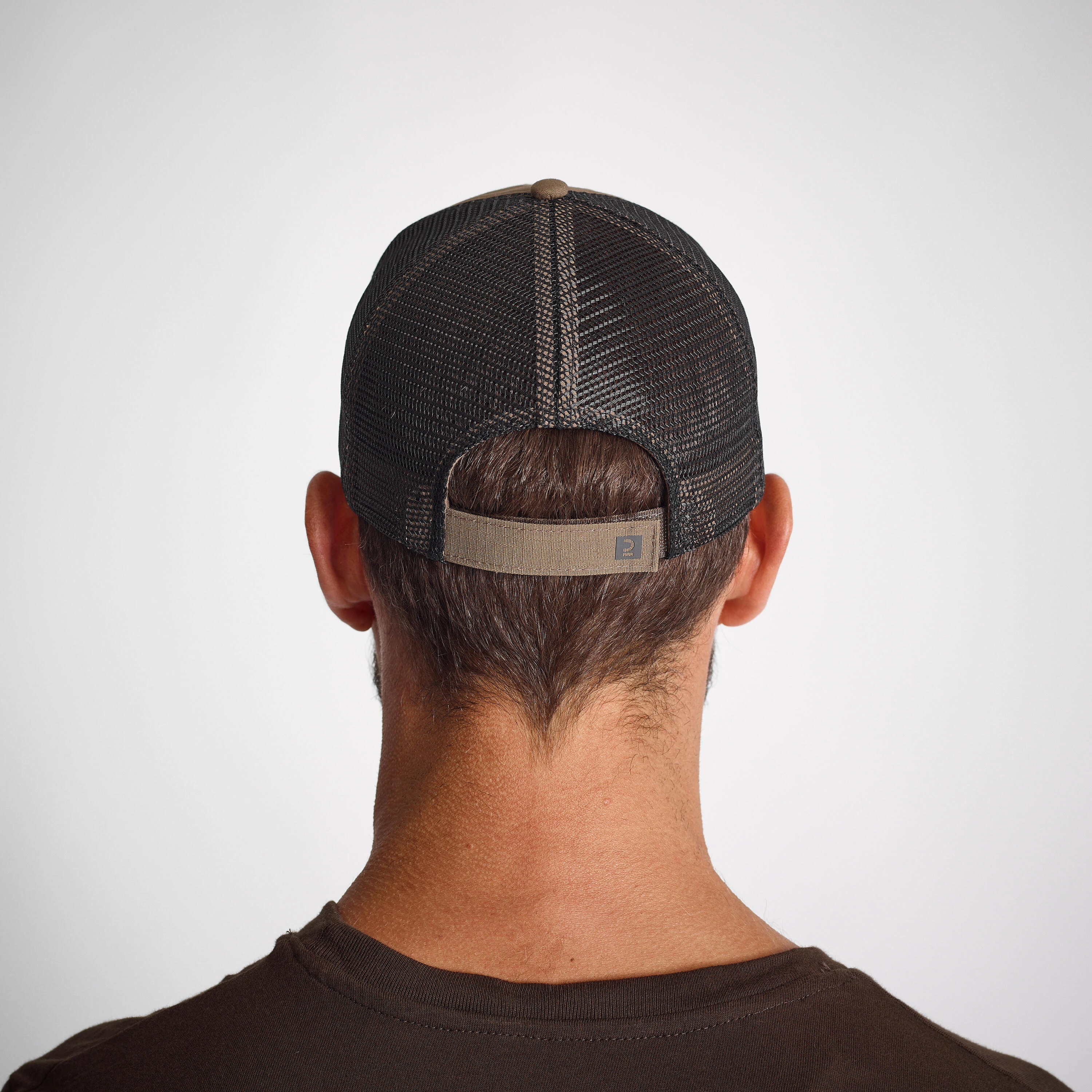 7832-men-s-trucker-style-hunting-cap-1.jpg