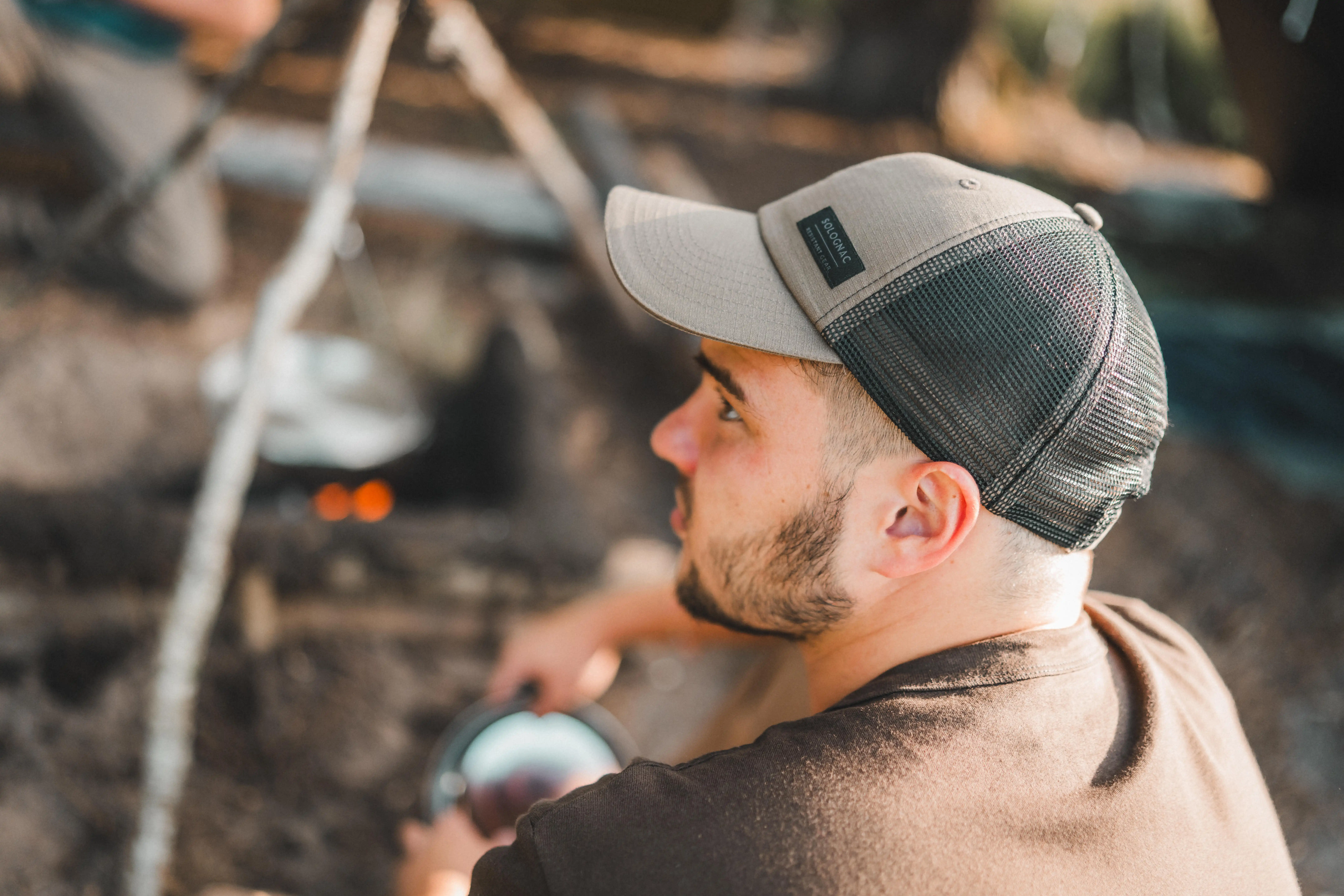 7832-men-s-trucker-style-hunting-cap-1.jpg