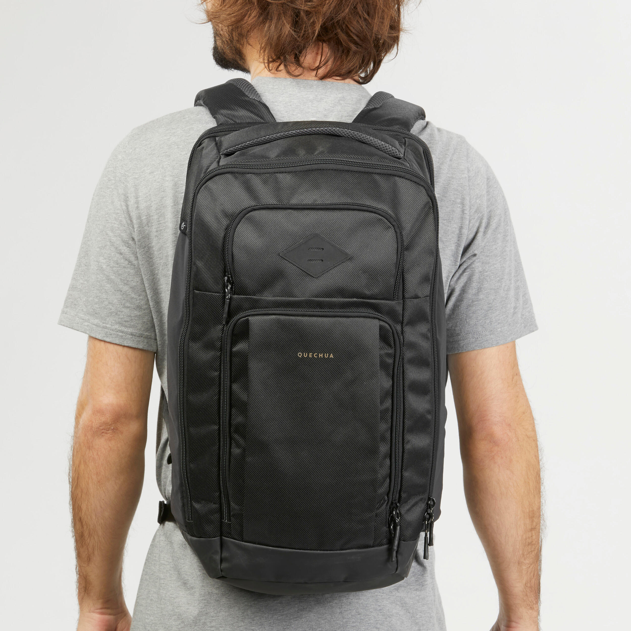 8058-hiking-backpack-32-l-nh-escape-500-black-1.webp