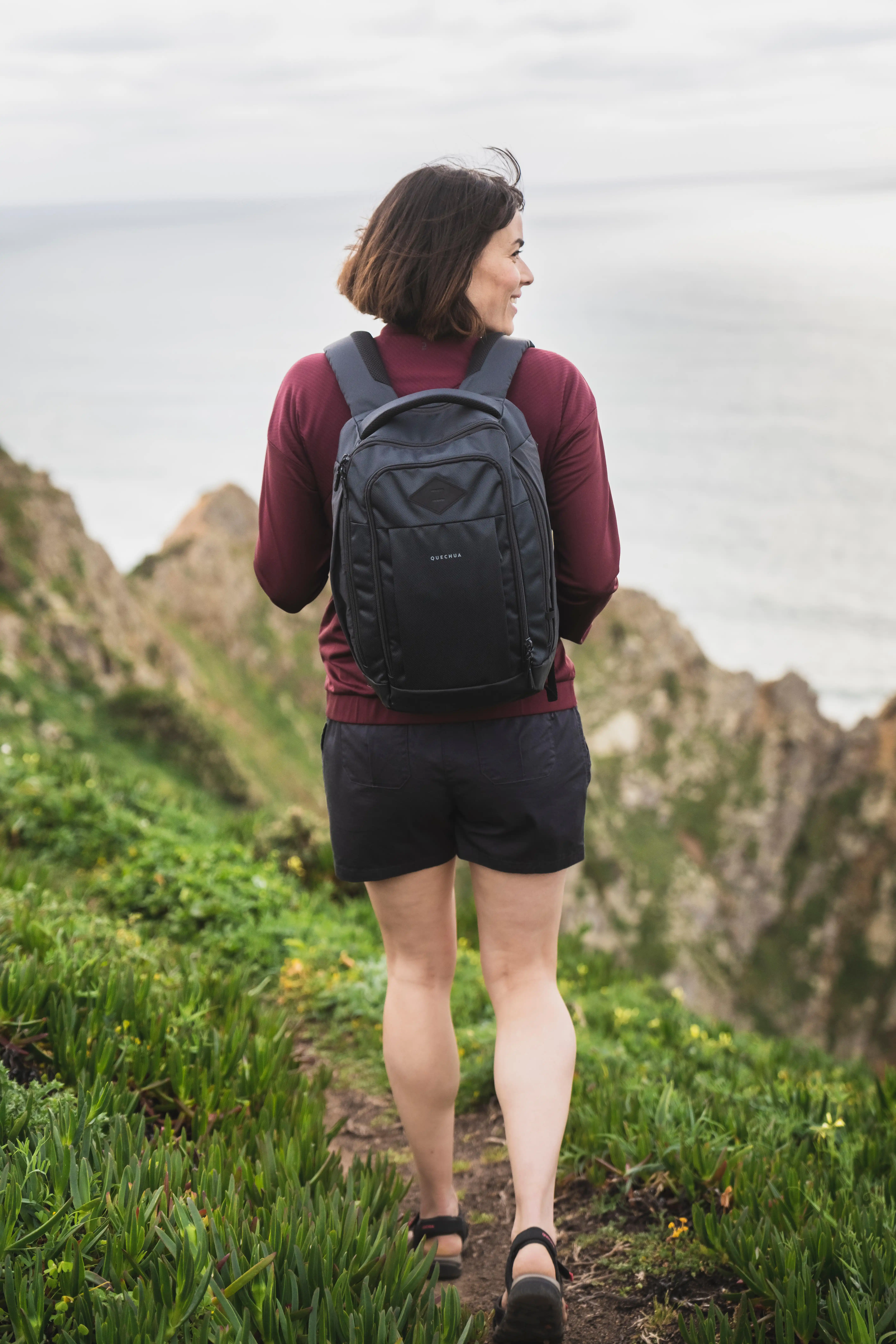 8062-hiking-backpack-16-l-nh-500-1.webp
