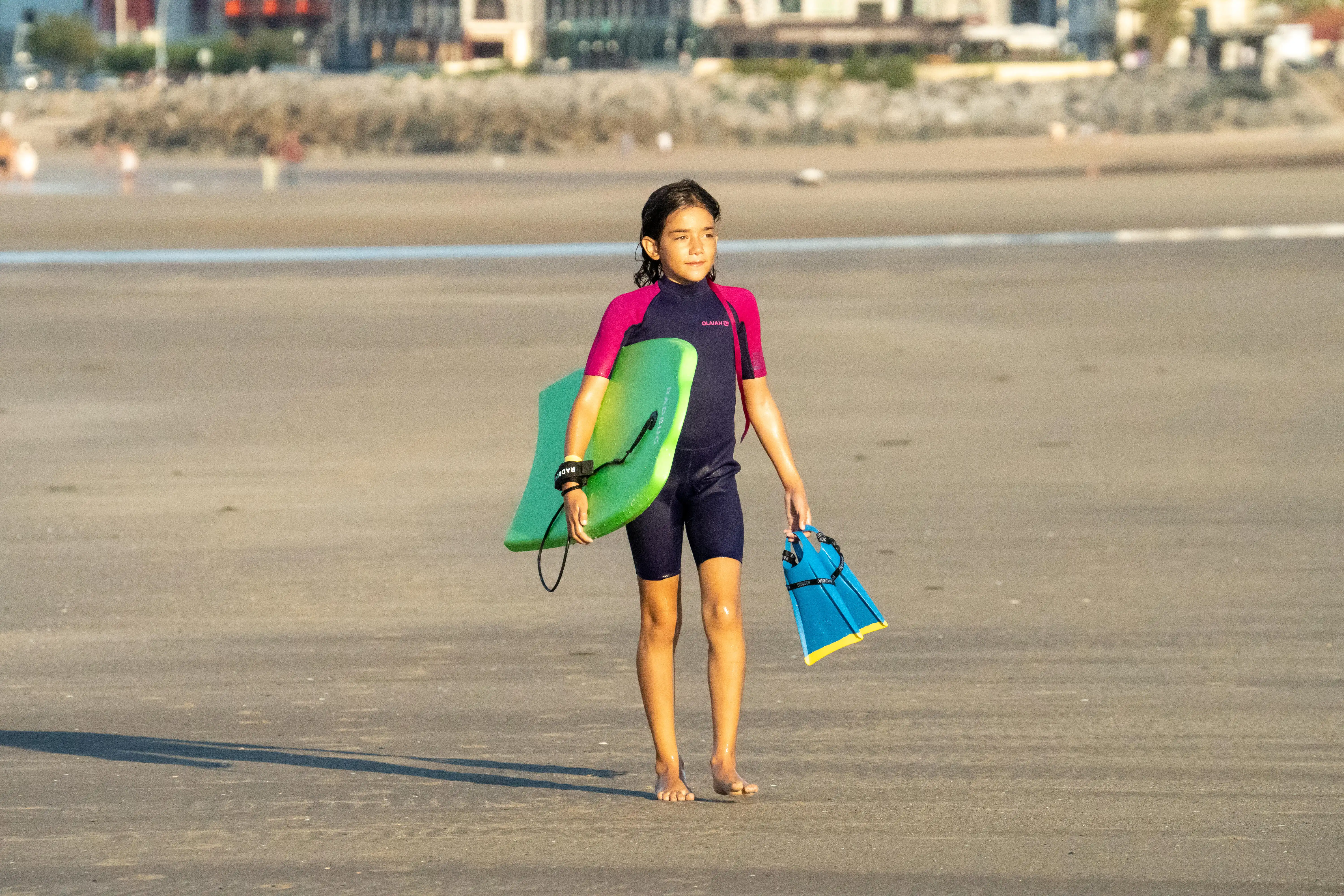 8223-35-quot-entry-level-100-technical-bodyboard-with-leash-for-6-12-year-olds-kids-1.jpg