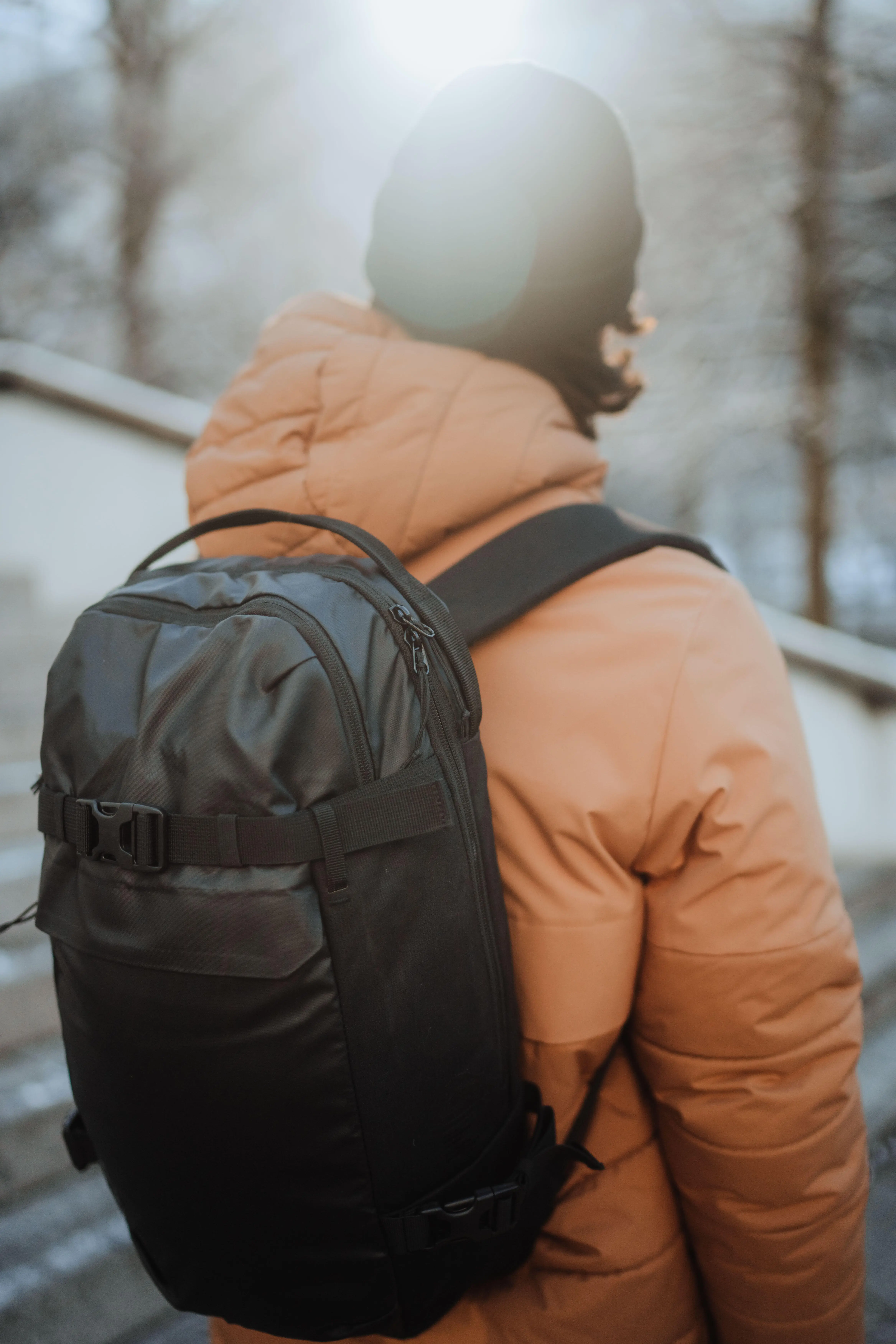 8240-freeride-and-mountain-bike-backpack-23-l-fr-am-100-1.jpg