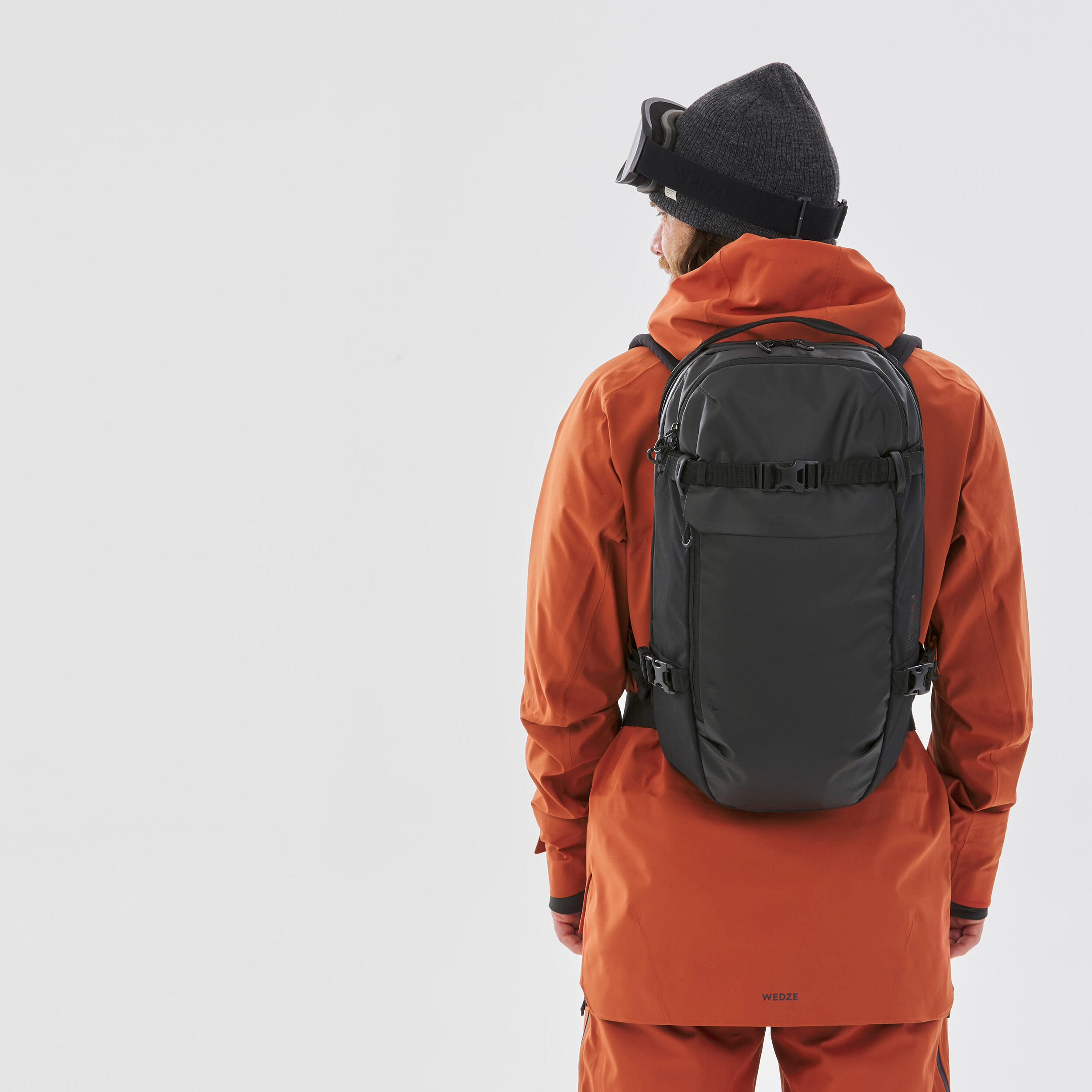 8240-freeride-and-mountain-bike-backpack-23-l-fr-am-100-1.jpg
