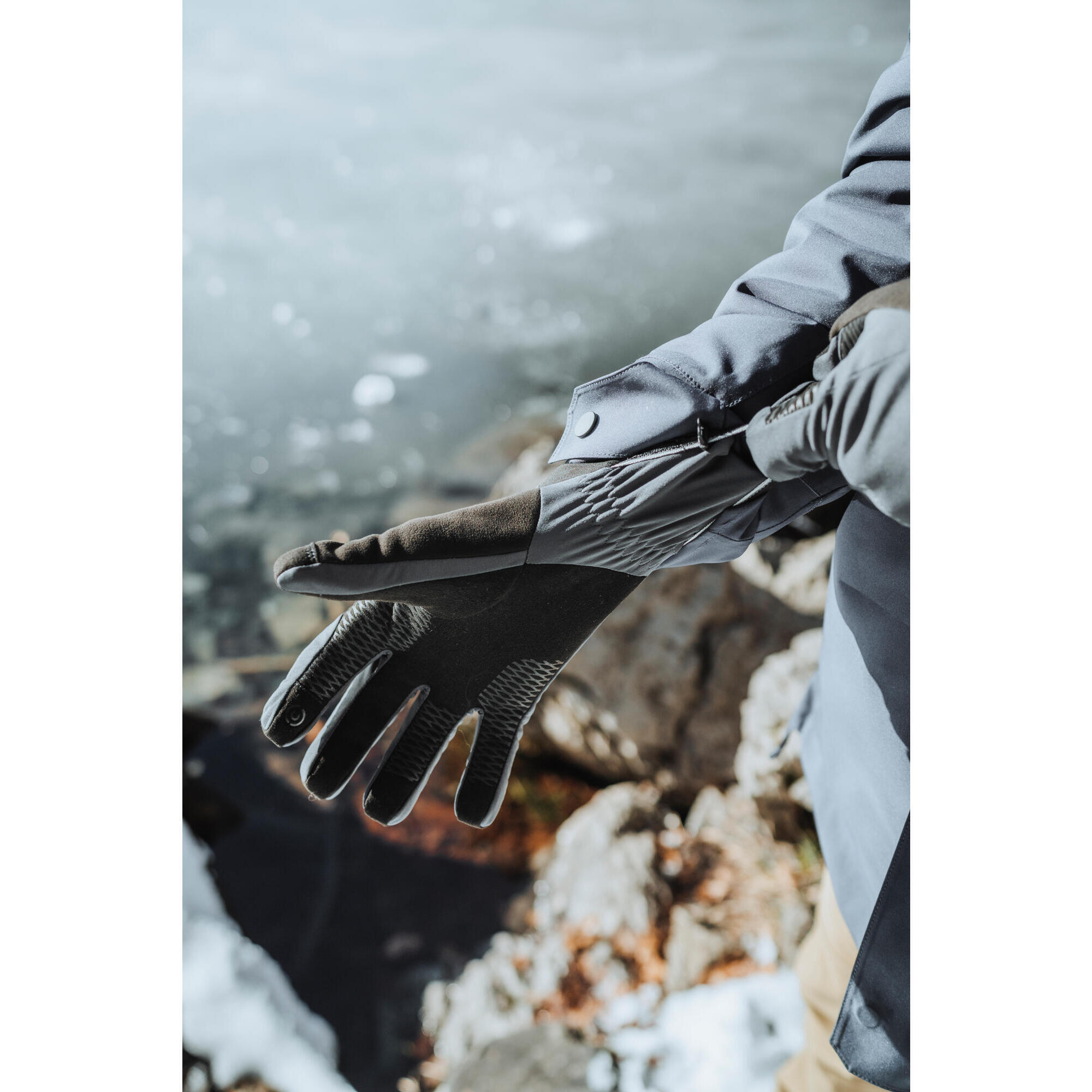 8266-windproof-hiking-gloves-mt-900-grey-1.jpg