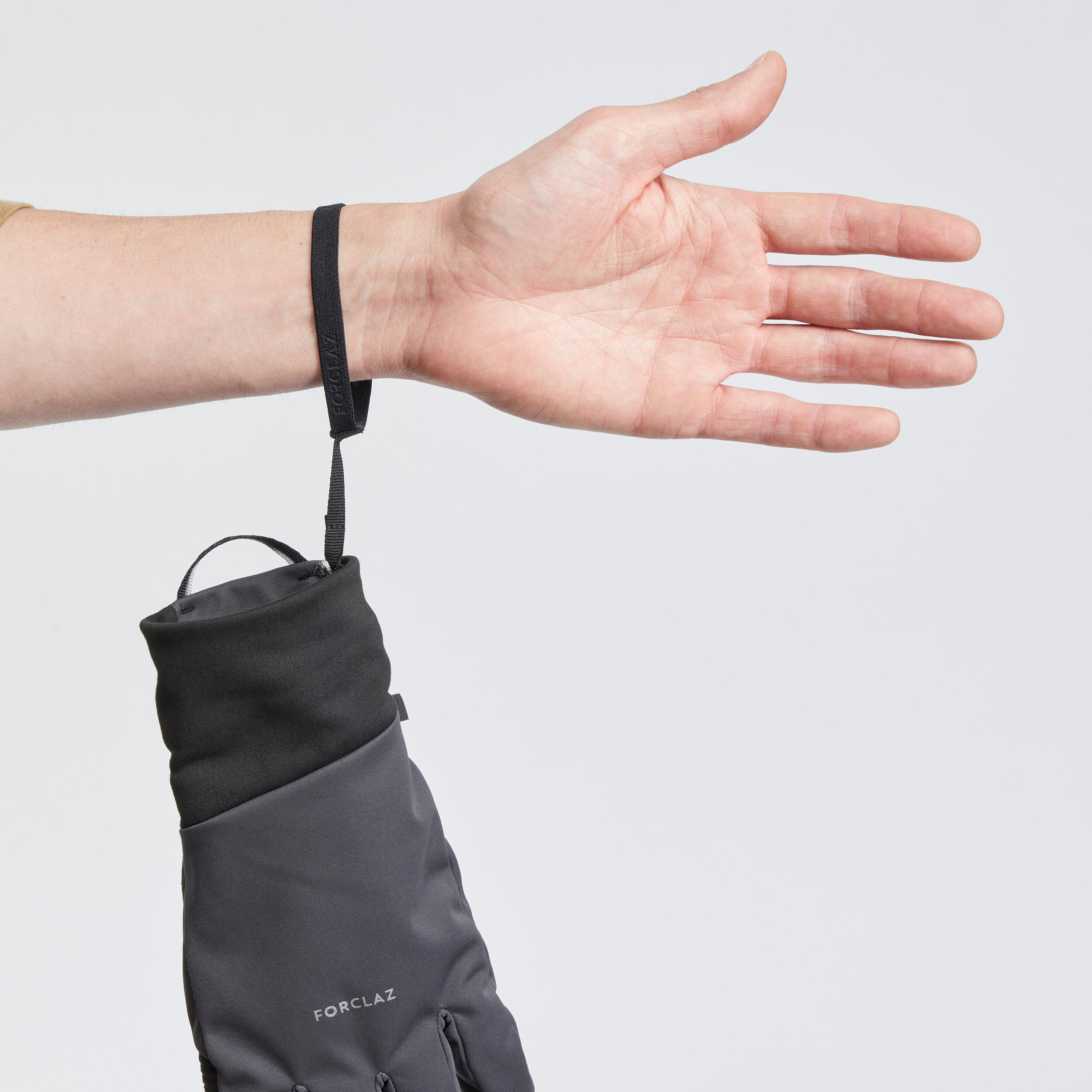 8266-windproof-hiking-gloves-mt-900-grey-1.jpg