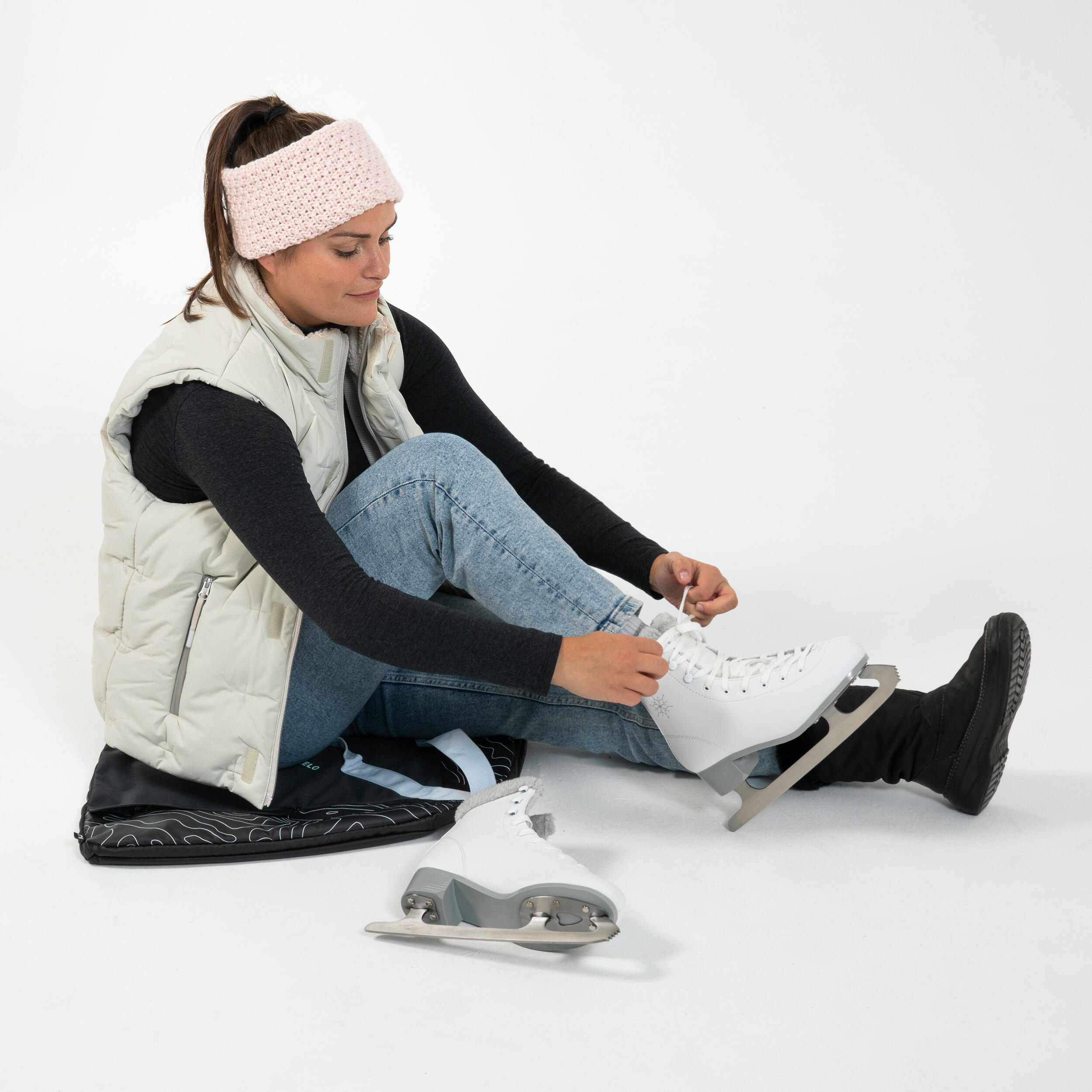 8311-3-in-1-ice-skating-skate-bag-black-blue-1.jpg