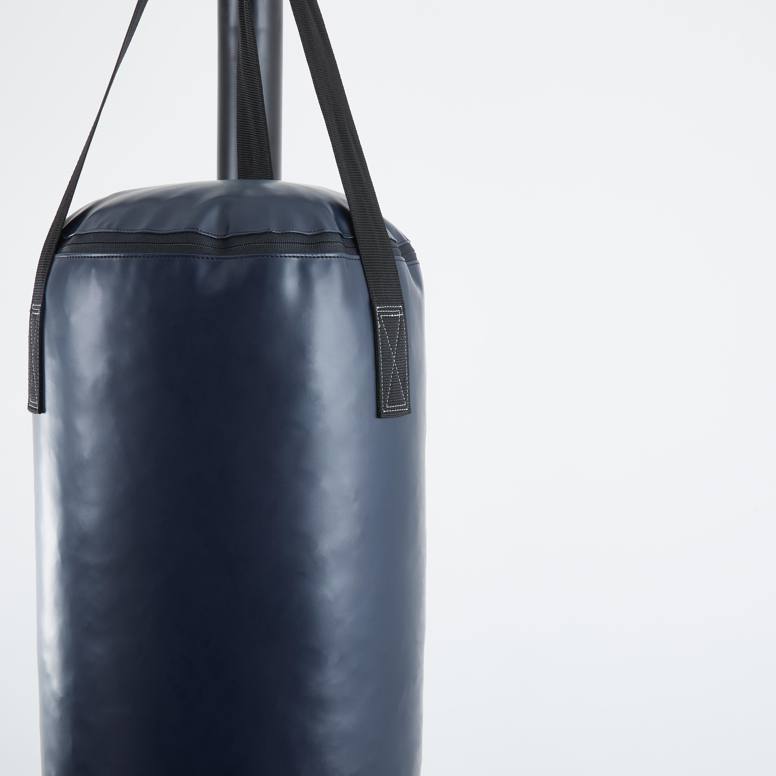 8576-20-kg-punching-kicking-bag-with-straps-120-1.jpg