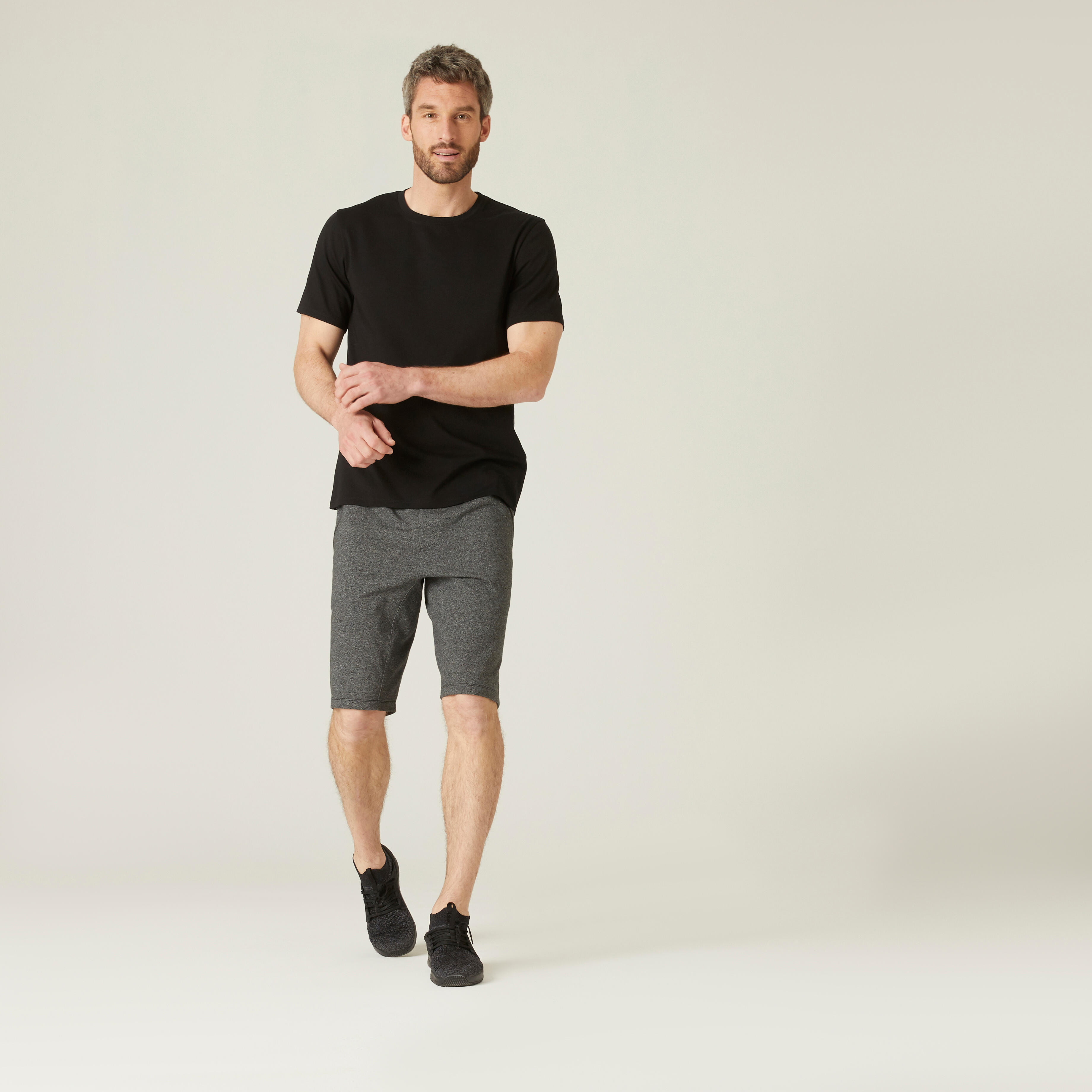8808-men-s-fitness-shorts-with-zipped-pockets-520-grey-1.jpg