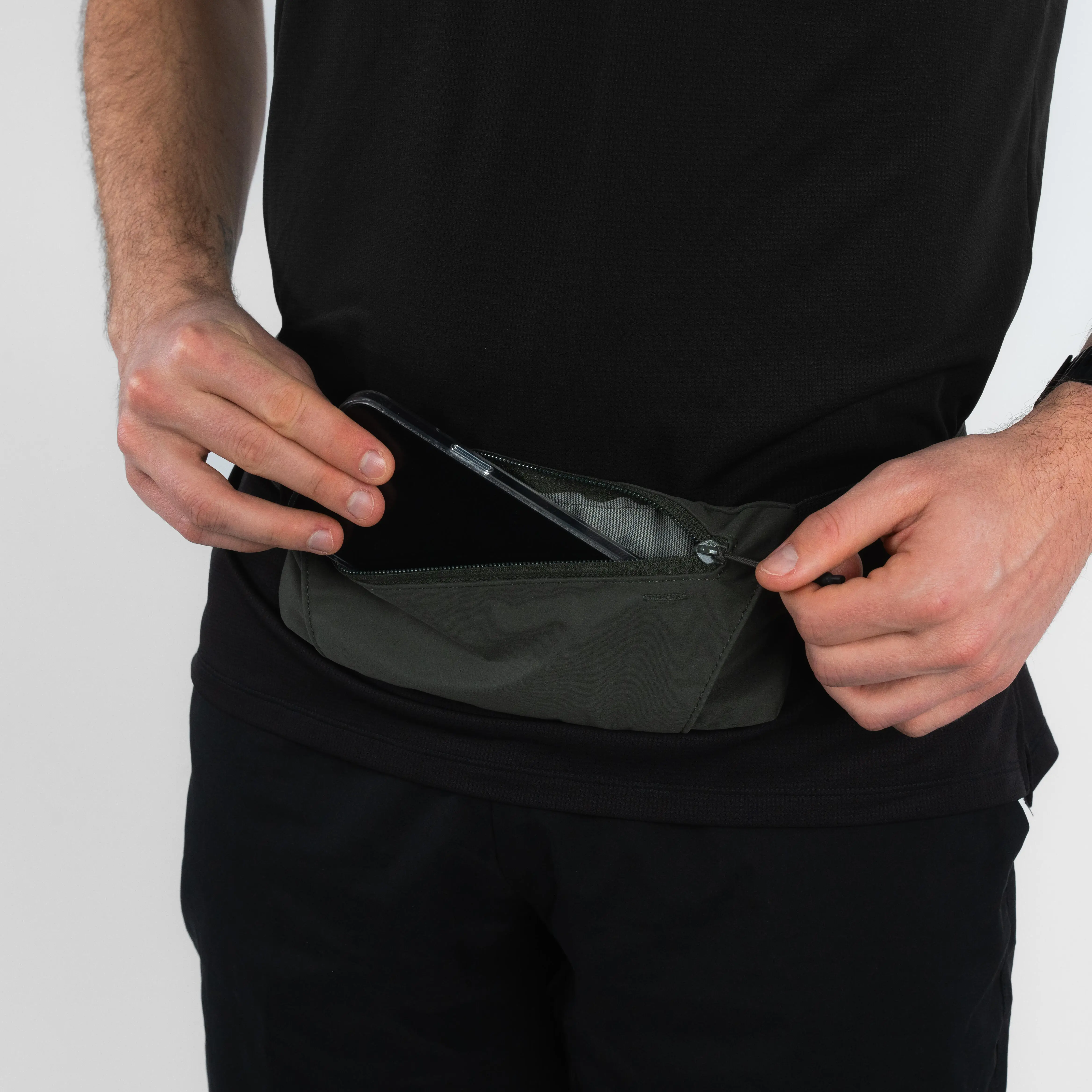 8952-smartphone-running-belt-basic-2-1.jpg