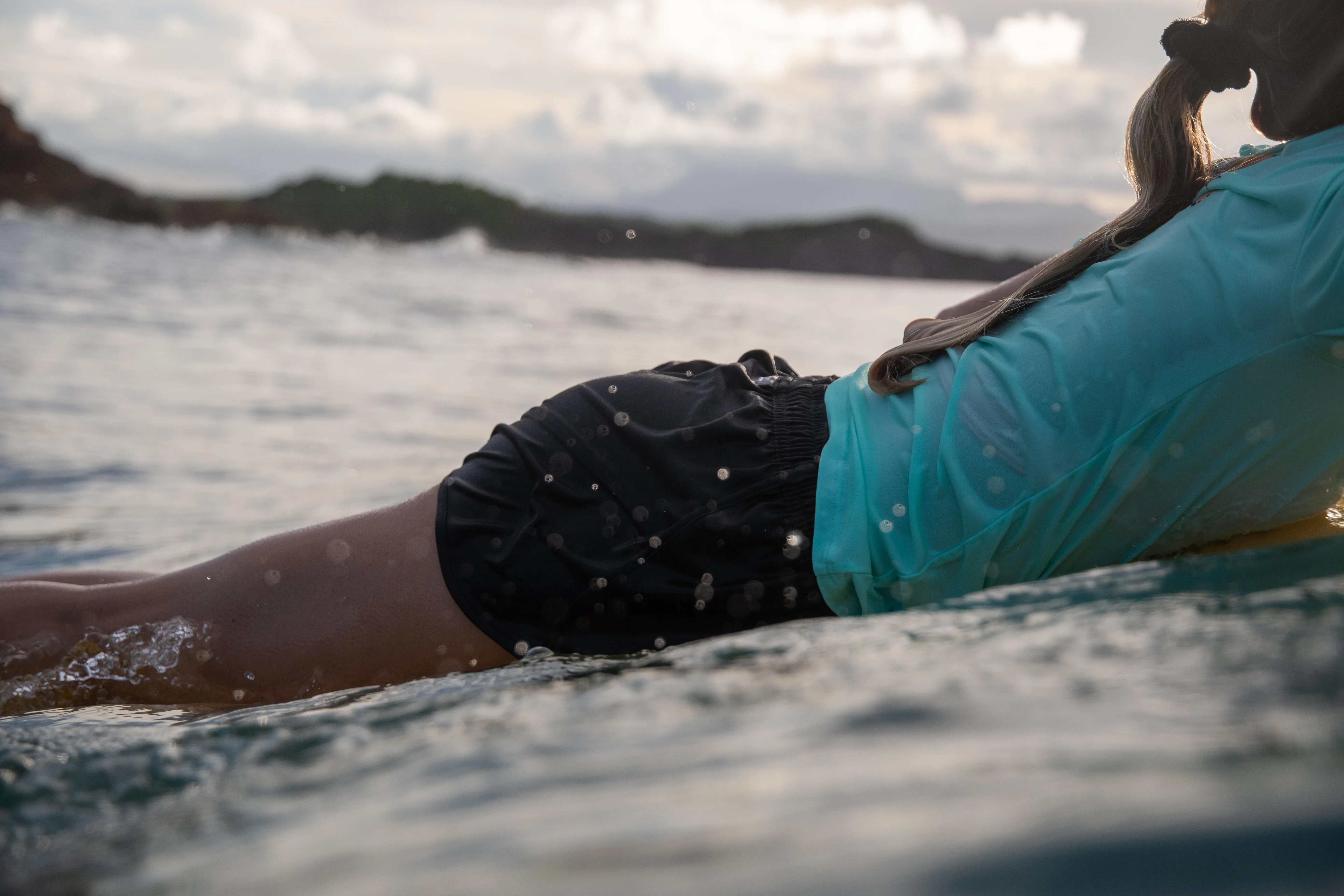 9239-girls-surfing-boardshorts-100-katy-black-1.jpg