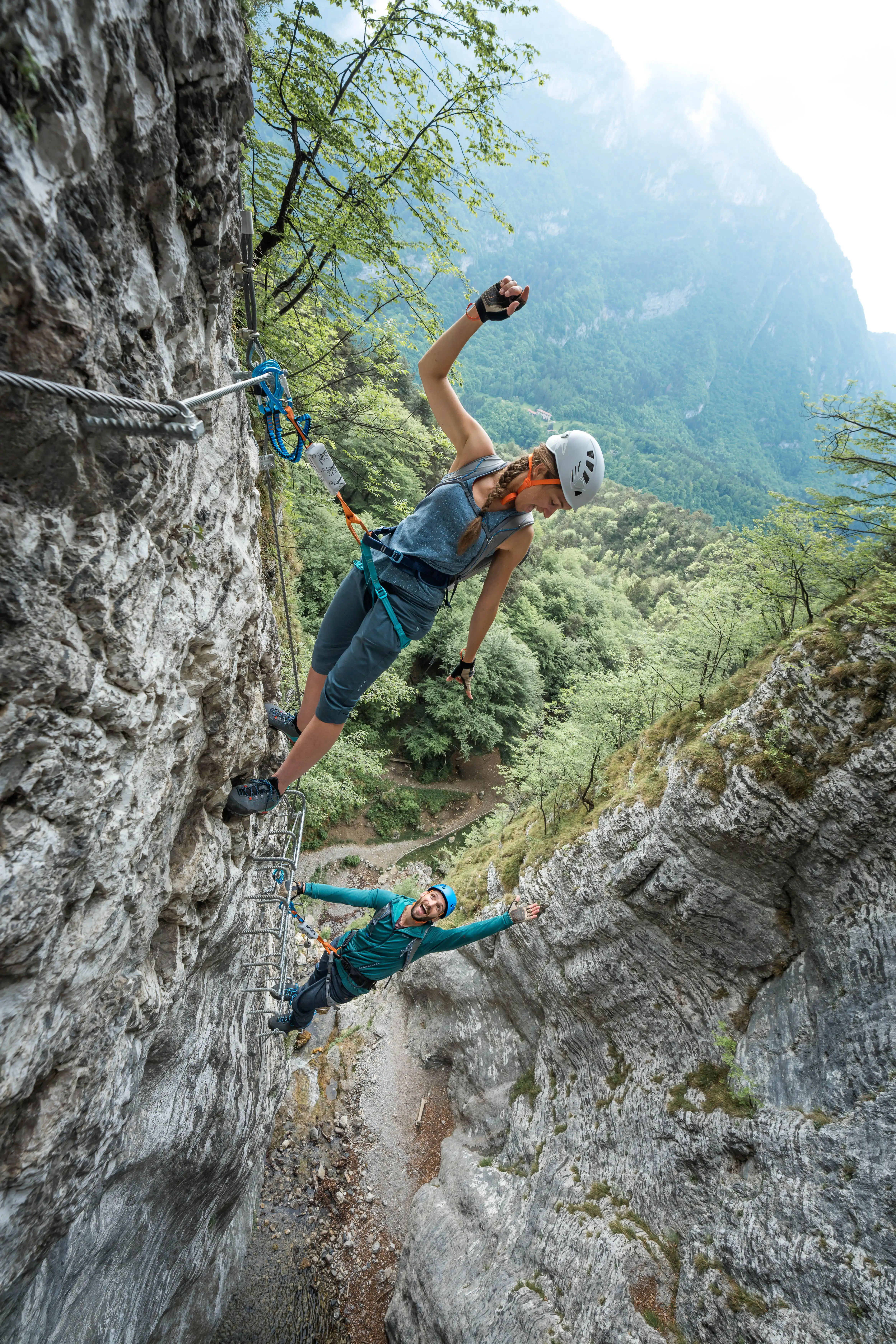 9281-women-x27-s-3-4-length-climbing-pants-1.jpg