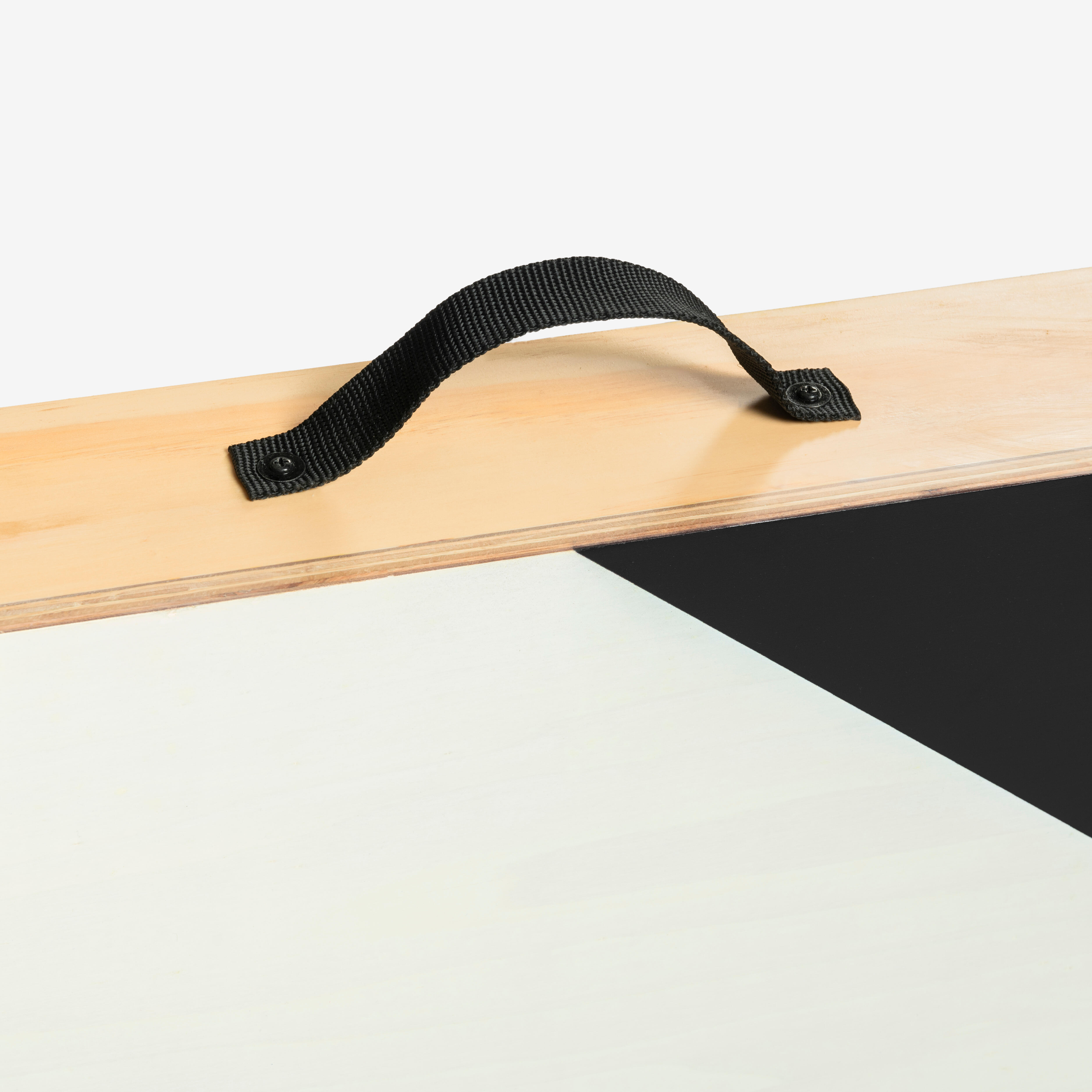 9749-ready-to-play-cornhole-game-1.webp