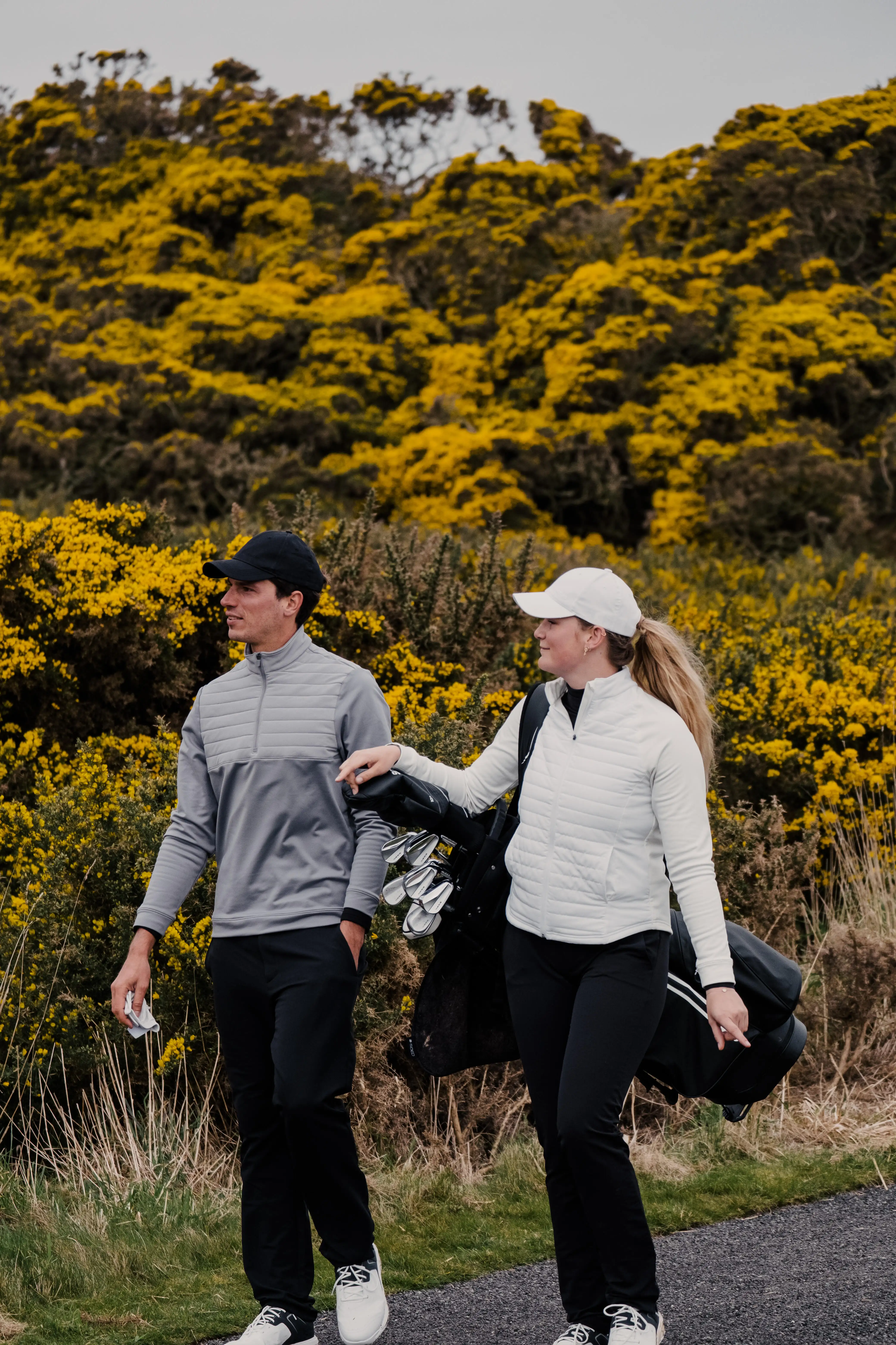 9839-women-x27-s-warm-golf-jacket-cw-500-white-1.jpg
