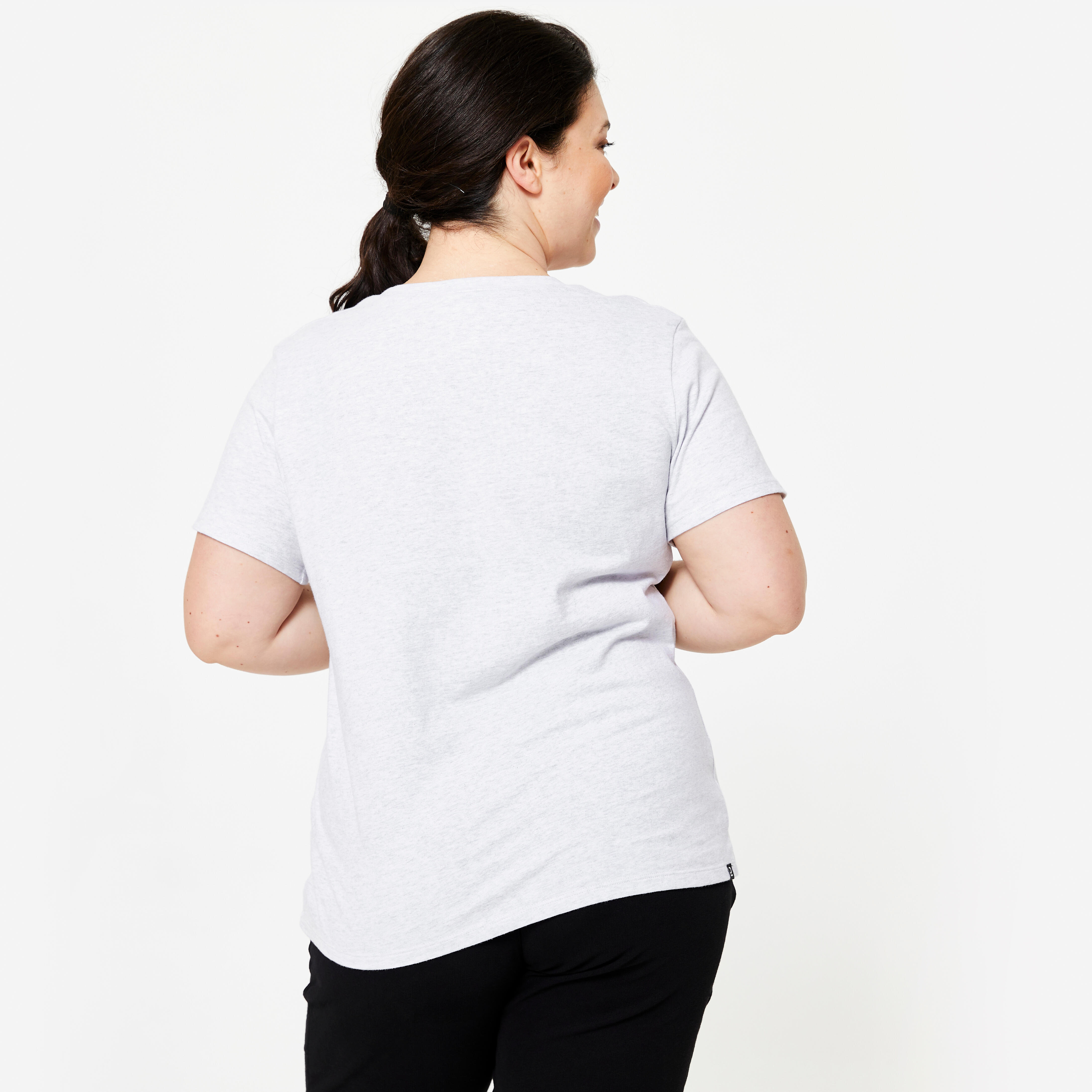 9906-women-x27-s-fitness-t-shirt-essentials-500-1.jpg