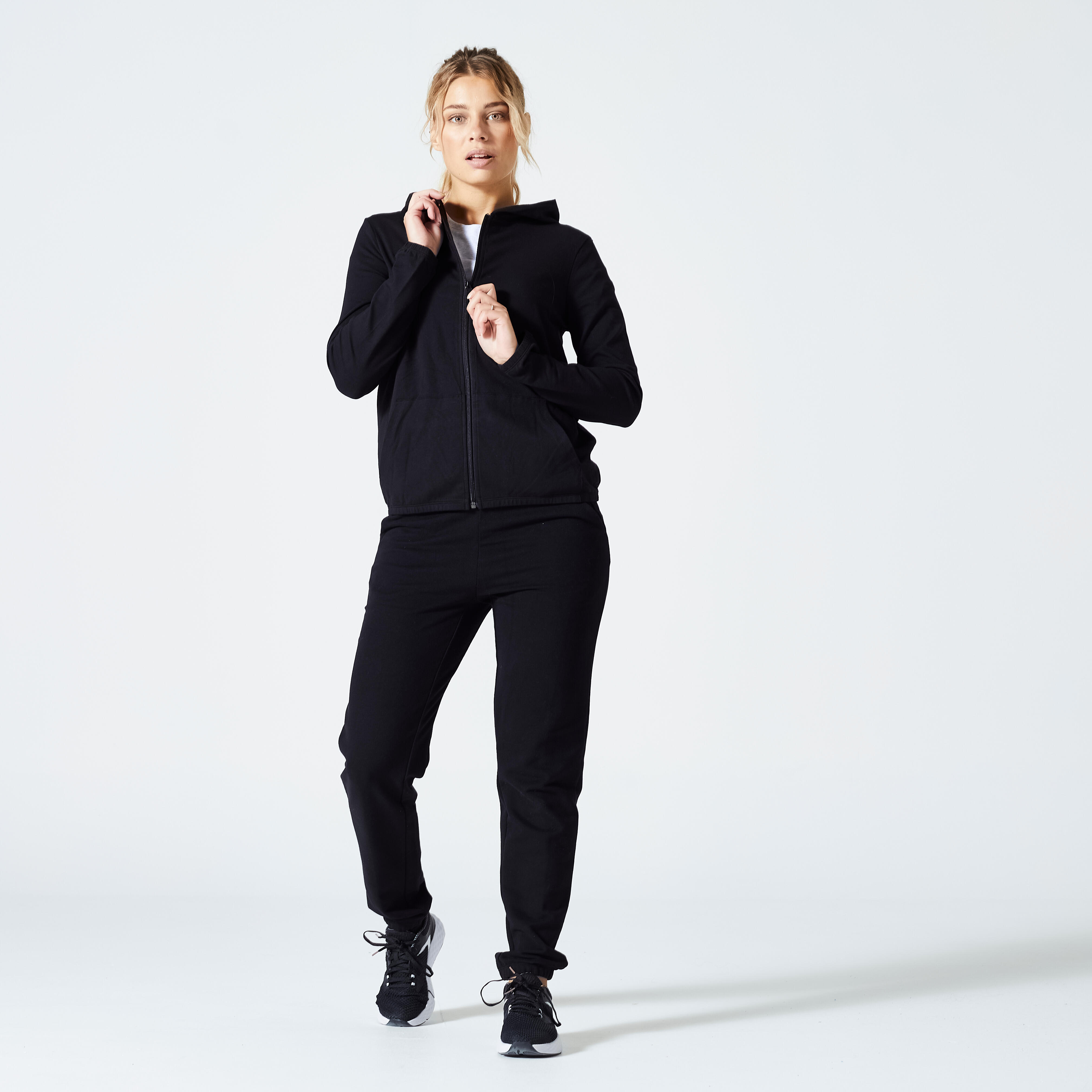 Women’s Zip-Up Fitness Hoodie - 100